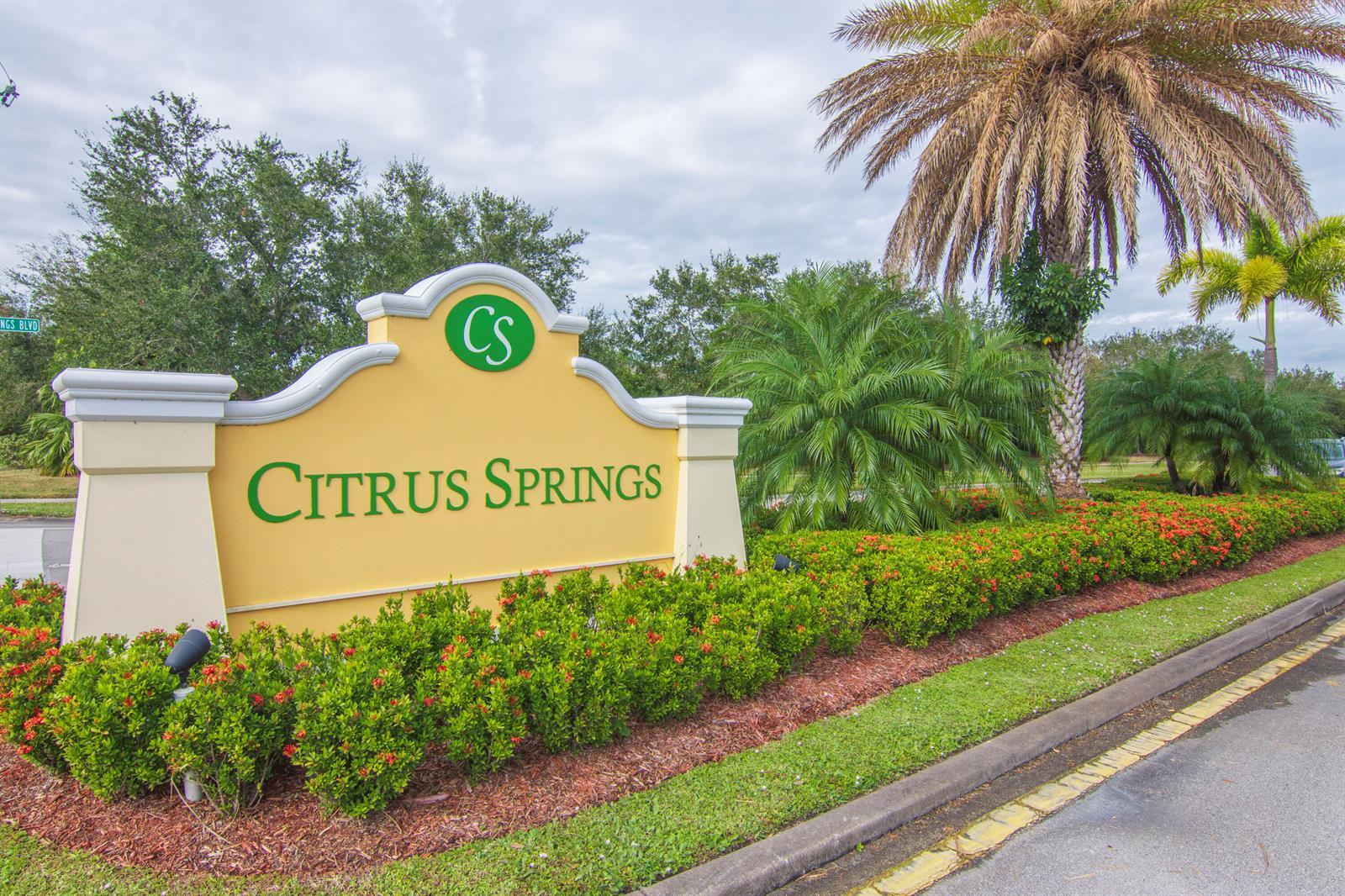 660 Tangelo Circle SW, Vero Beach FL 32968 photo 2