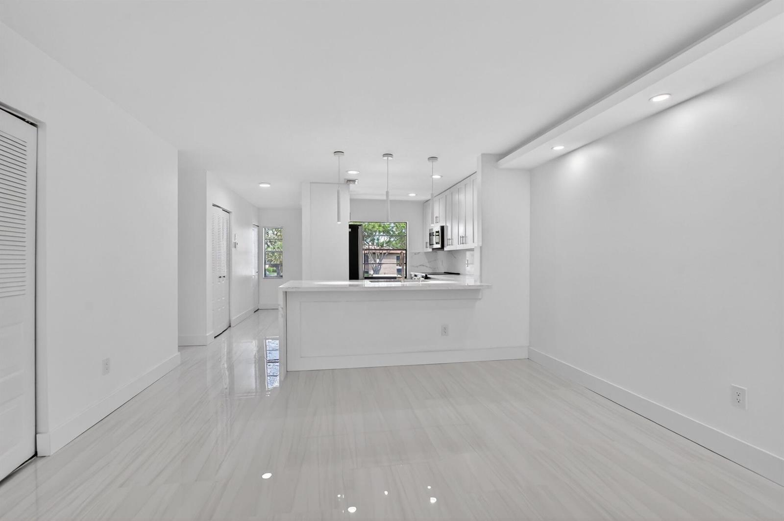 9272 Vista Del Lago # 28f, Boca Raton FL 33428 photo 4
