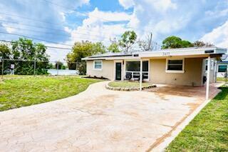 2611 NW 27th Street, Oakland Park FL 33311 photo 2