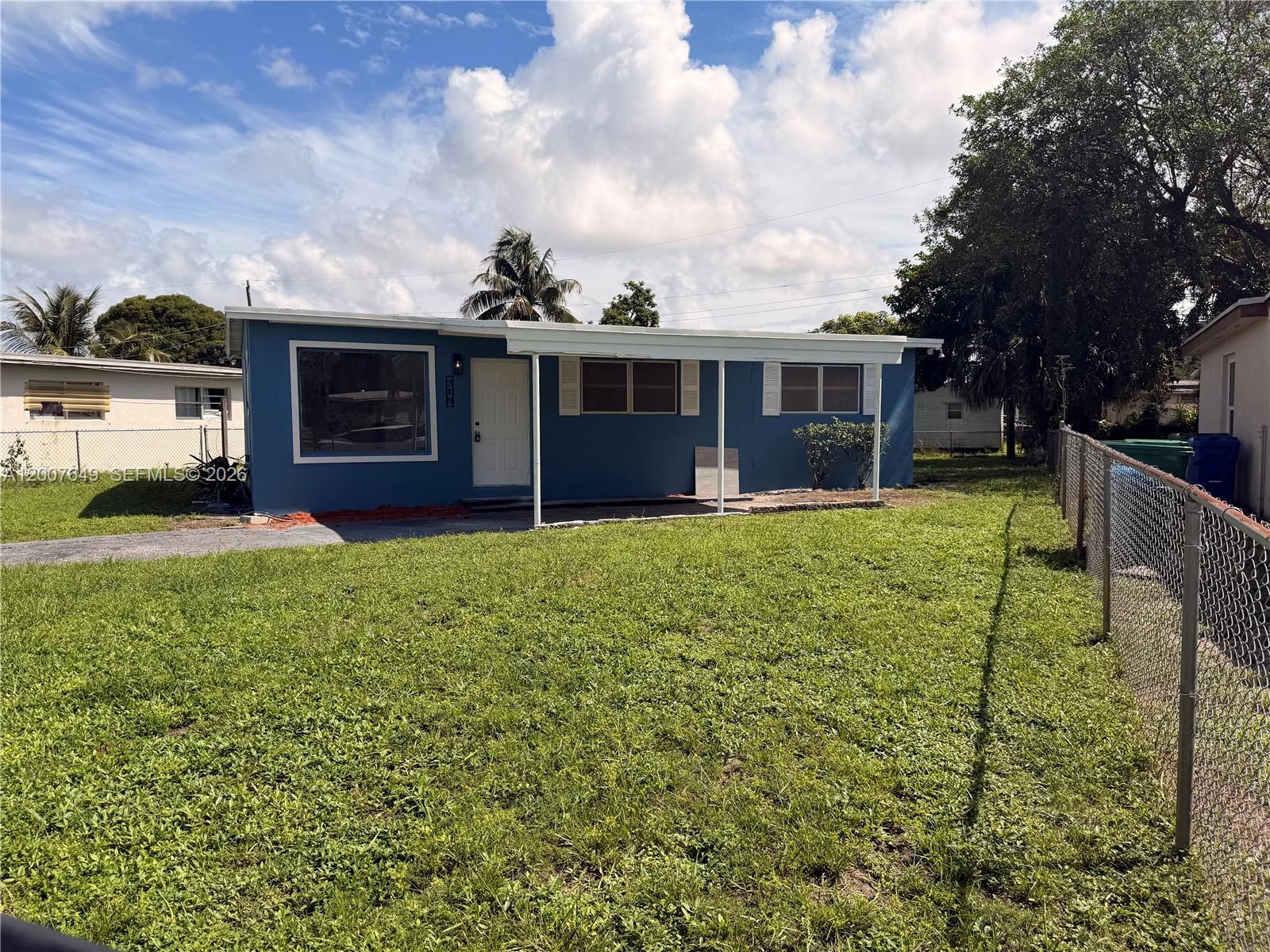 318 NW 30th Ter, Fort Lauderdale FL 33311