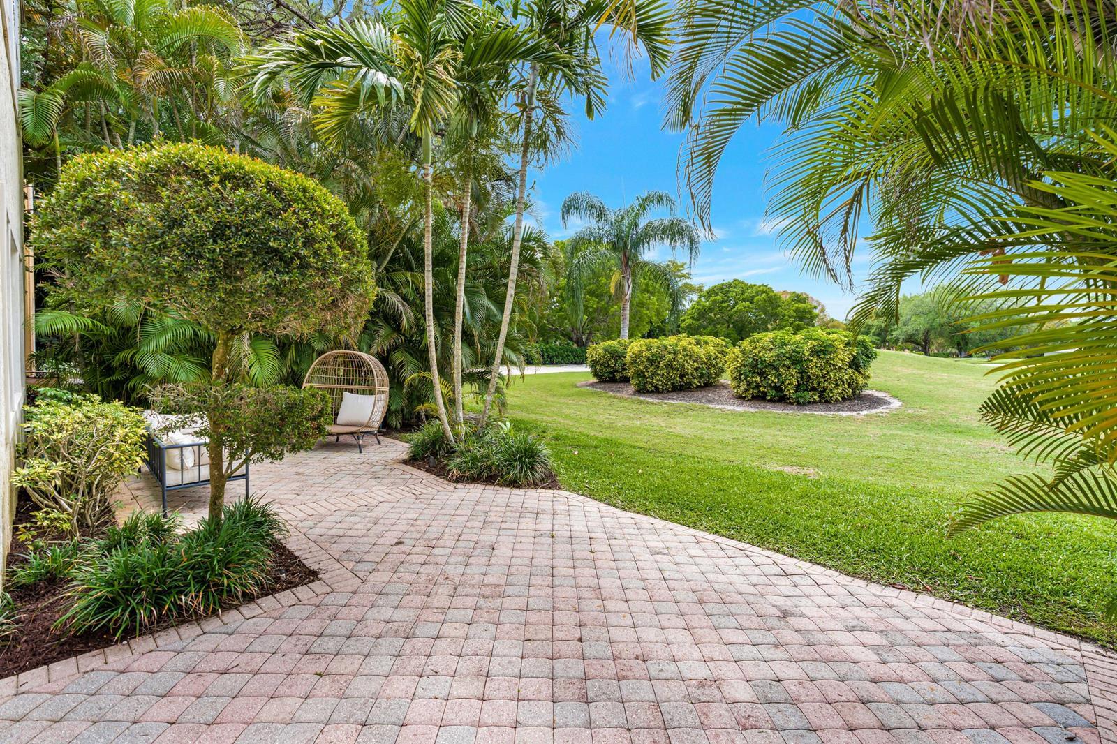 4 Via Del Corso, Palm Beach Gardens FL 33418 photo 2