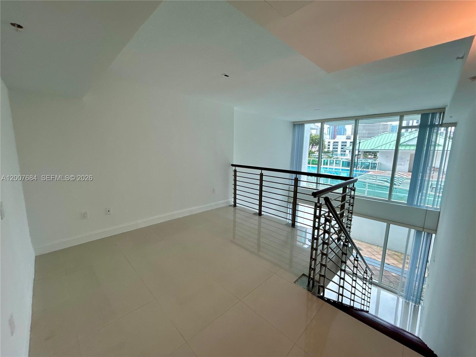 41 SE 5th St # 703, Miami FL 33131 photo 2