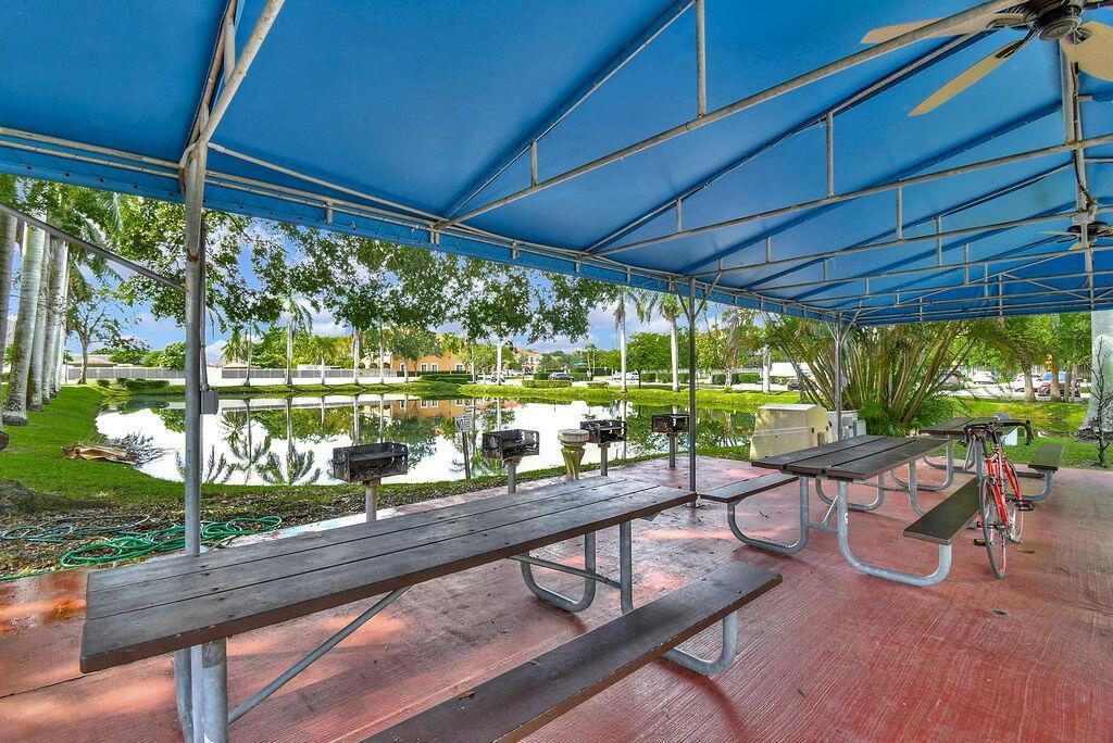 6190 Woodlands Boulevard # 312, Tamarac FL 33319 photo 4
