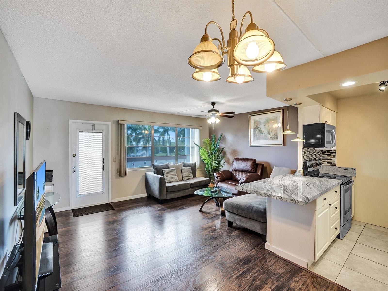 3014 Cornwall A, Boca Raton FL 33434