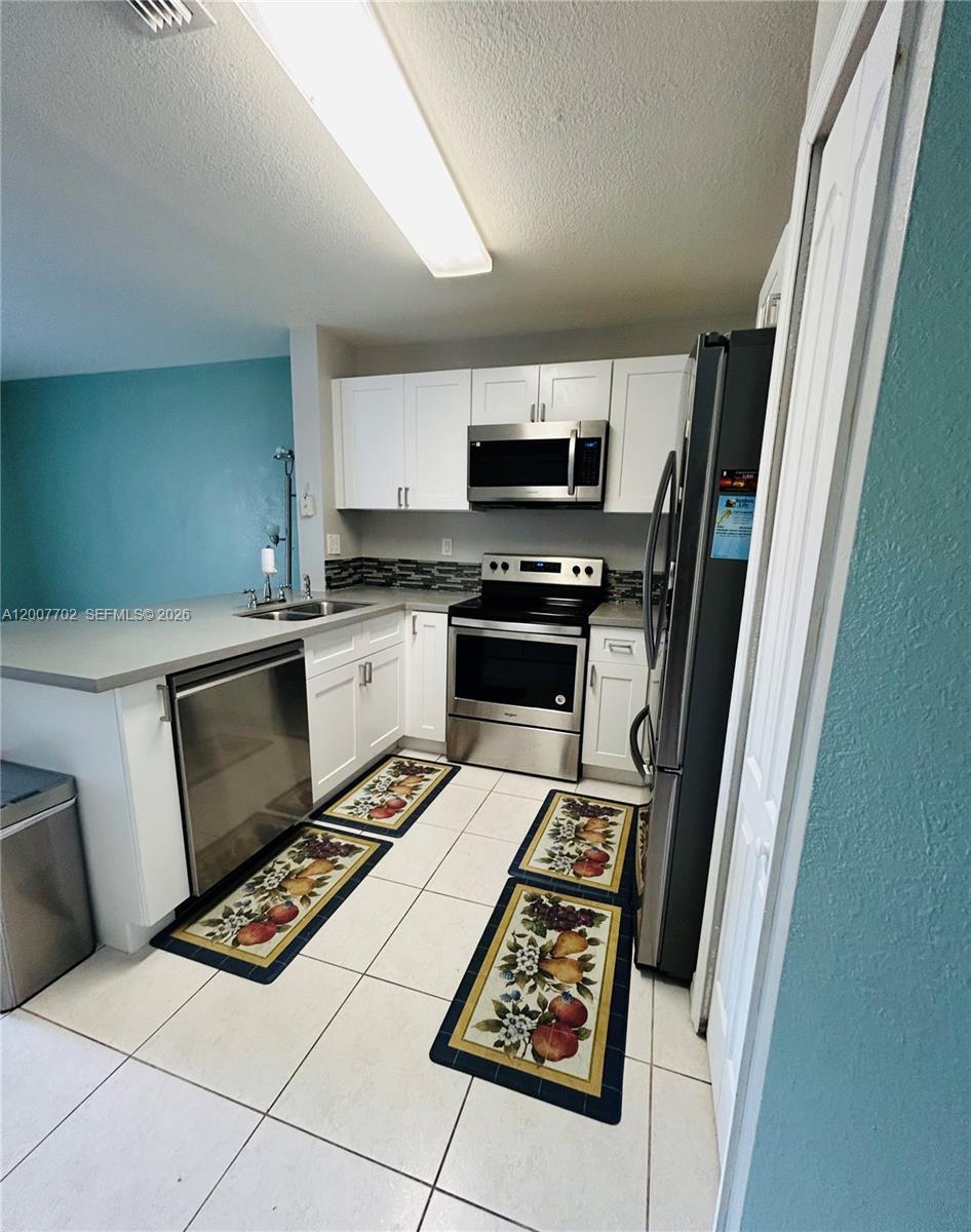 11354 SW 246th St, Homestead FL 33032 photo 2