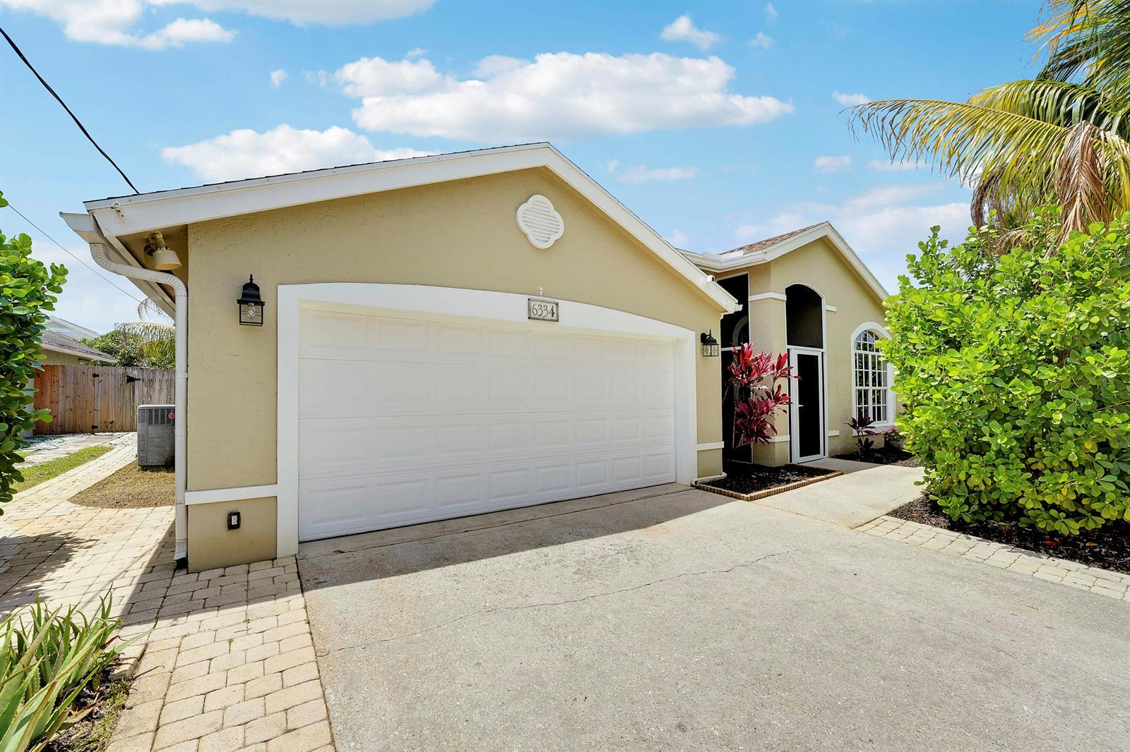 6334 Barbara Street, Jupiter FL 33458