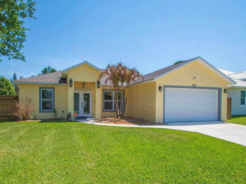 1330 38th Avenue, Vero Beach FL 32960 photo 2
