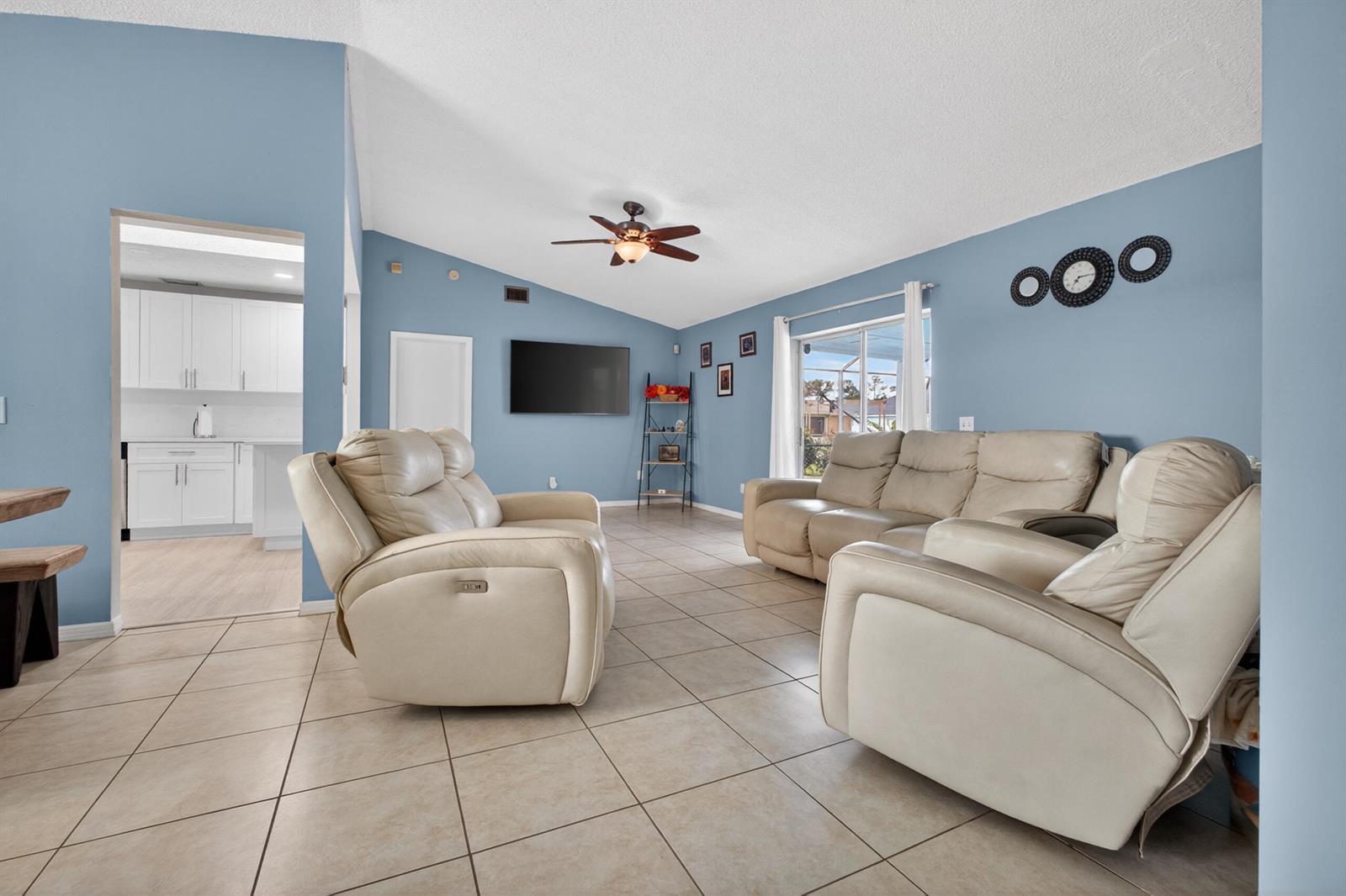 3472 SW Europe Street, Port St. Lucie FL 34953 photo 5