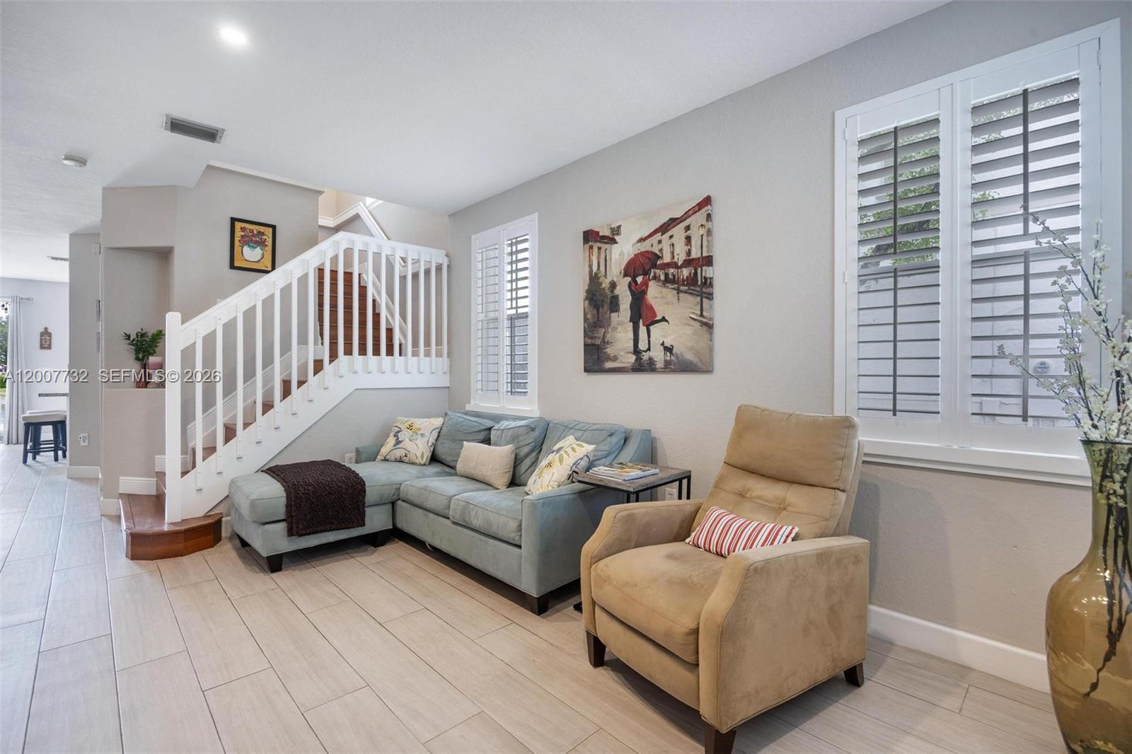 8070 NW 108th Pl, Doral FL 33178 photo 5