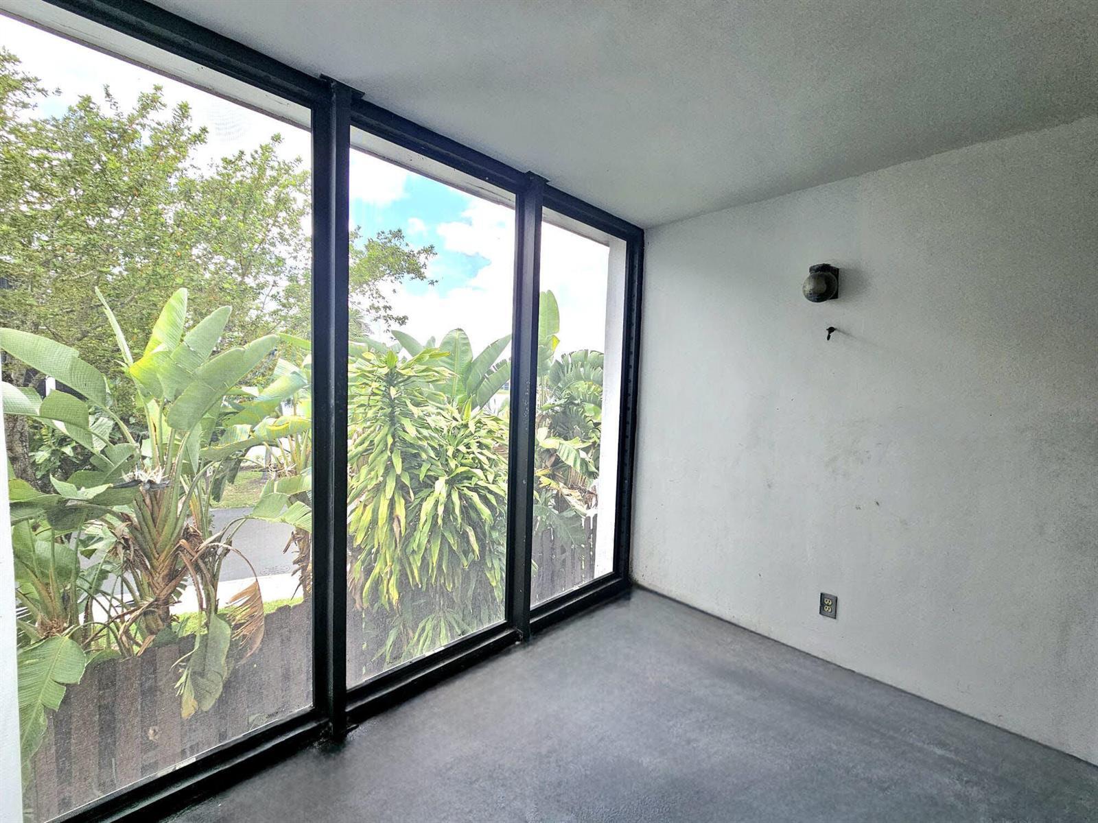 213 Lake Pointe Drive # 212, Oakland Park FL 33309 photo 2