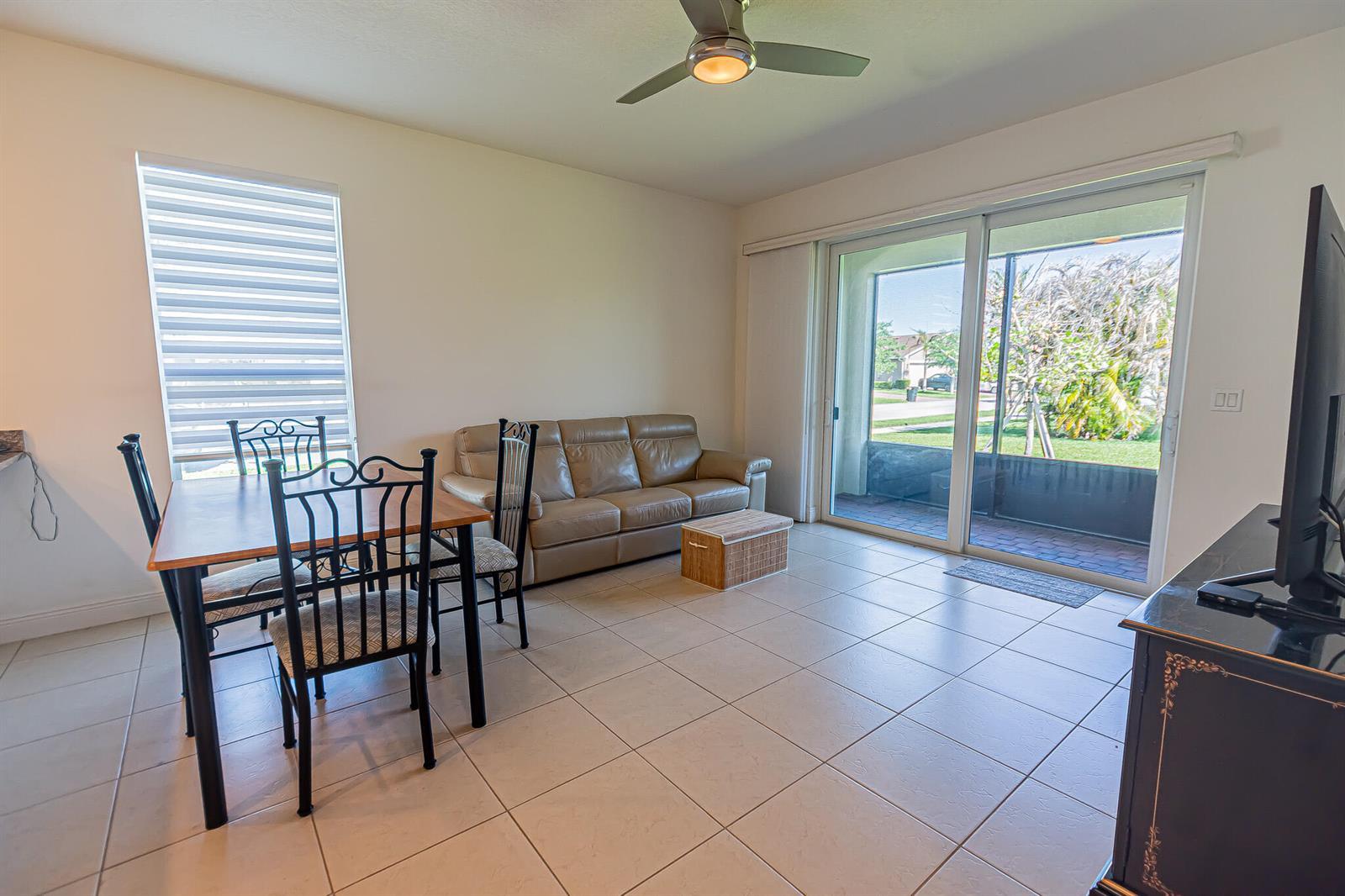 9792 SW Trumpet Tree Circle, Port St. Lucie FL 34987 photo 3