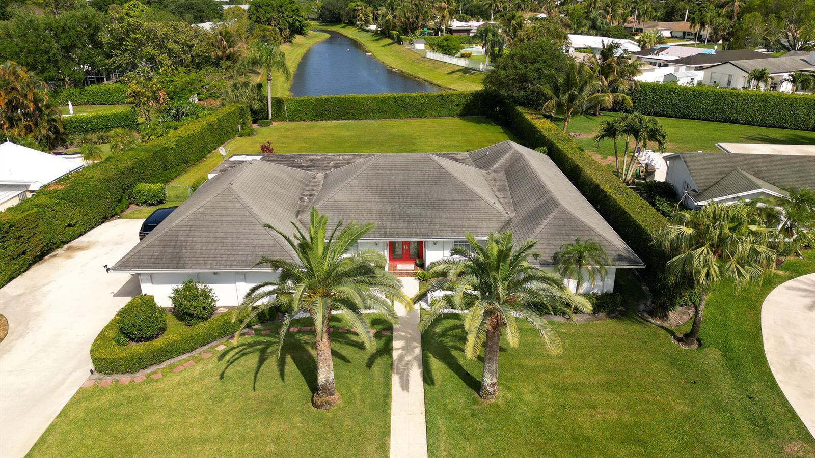 10124 Seagrape Way, Palm Beach Gardens FL 33418 photo 2