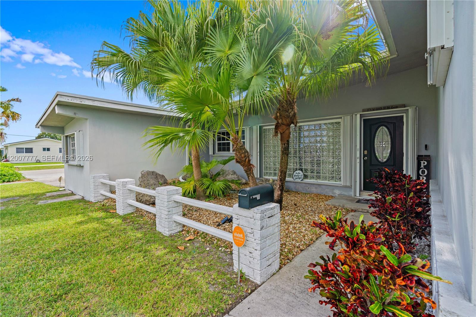9500 Caribbean Blvd, Cutler Bay FL 33189