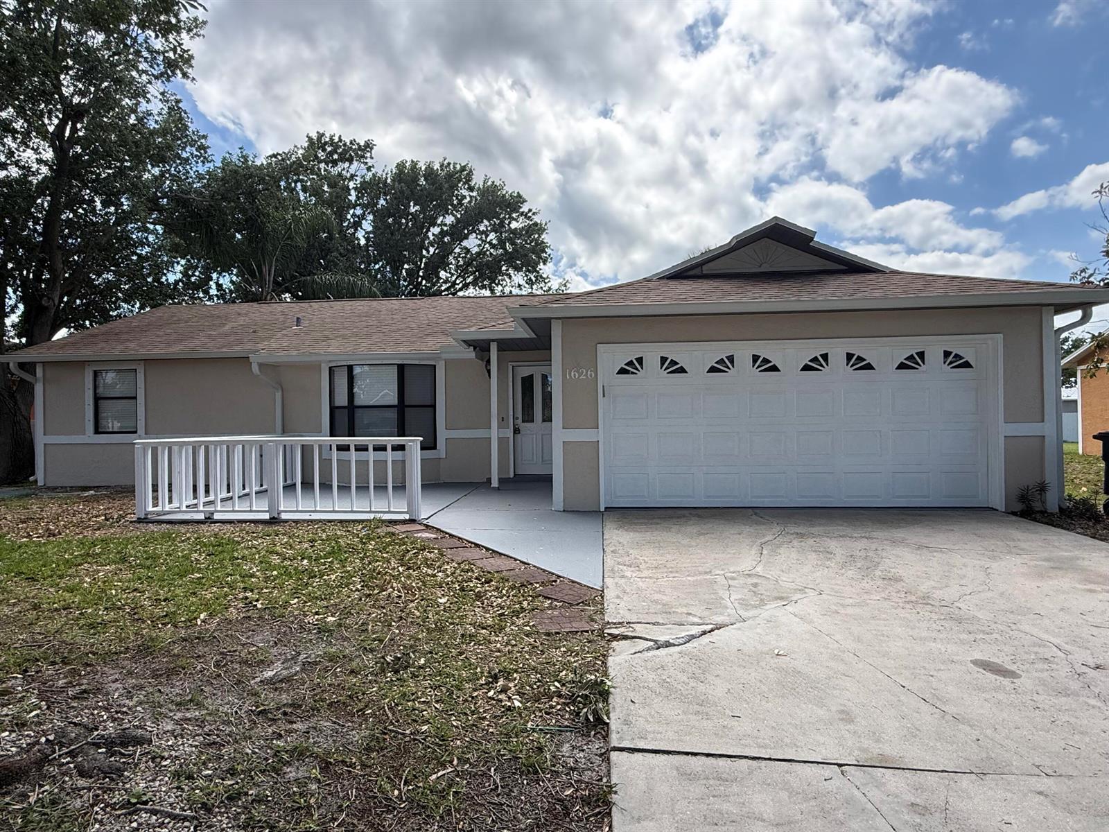 1626 SW Buffum Lane, Port St. Lucie FL 34984