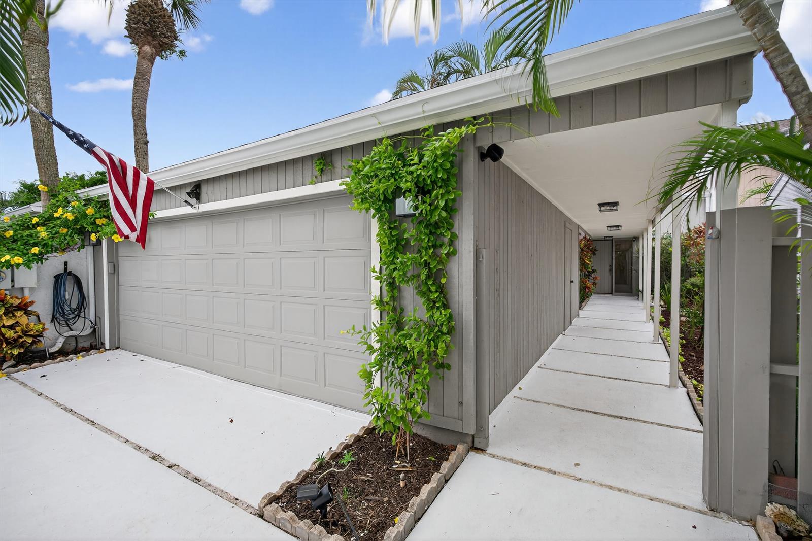 17145 Bay Street, Jupiter FL 33477 photo 5