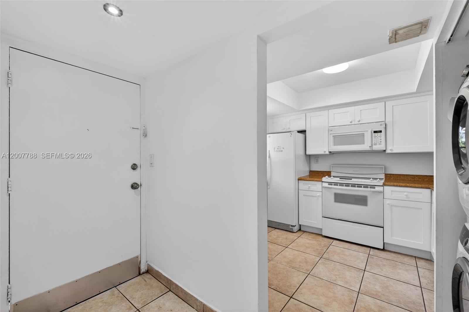 240 NW 107th Ave # 104, Miami FL 33172 photo 5
