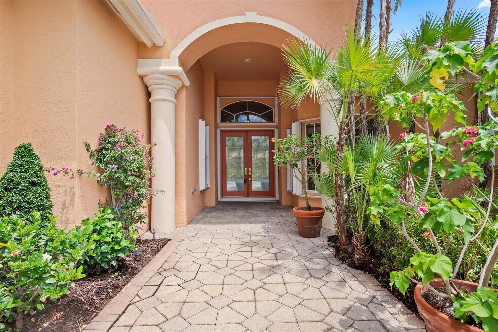 9026 Lakes Boulevard, West Palm Beach FL 33412 photo 4