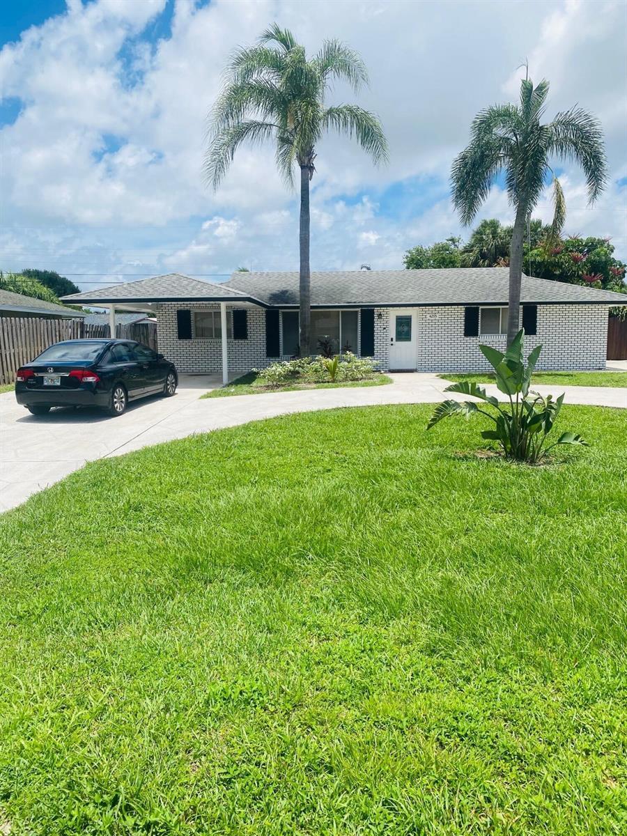 4295 Crestdale Street, Palm Beach Gardens FL 33410