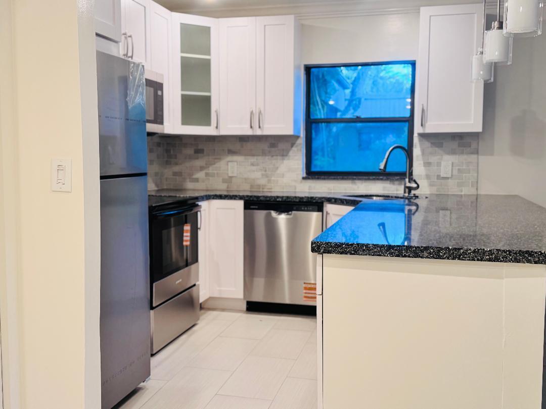8901 N New River Canal Road # 17w, Plantation FL 33324 photo 2