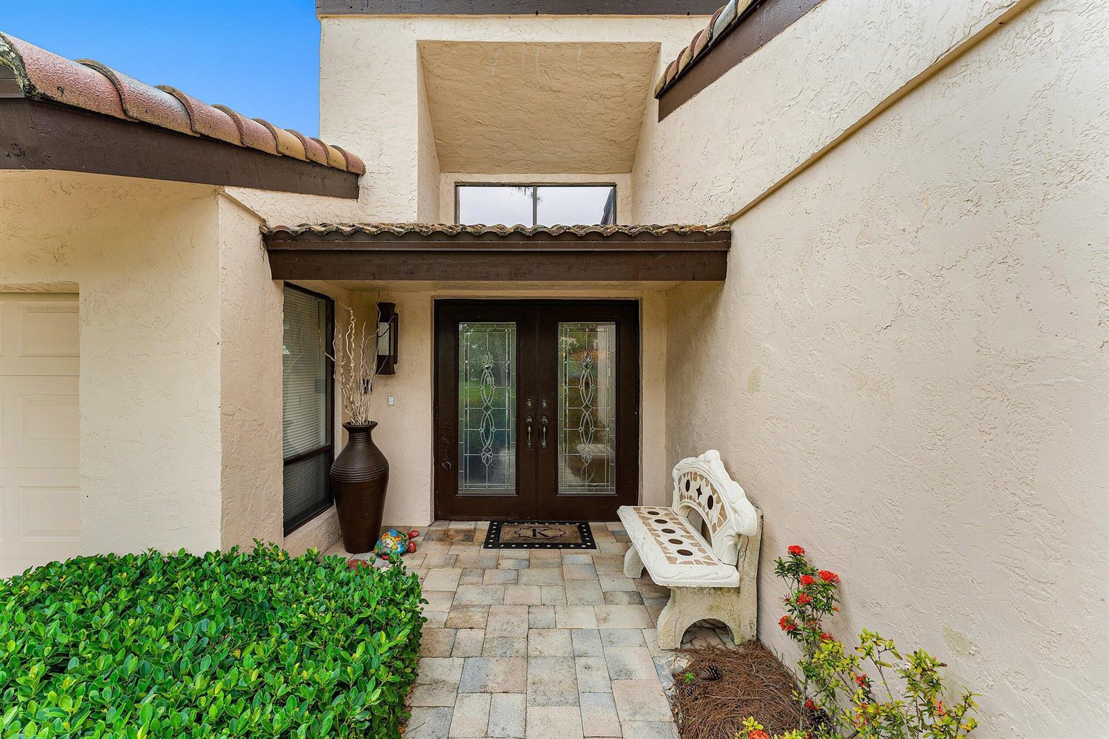 643 W Lakewoode Circle, Delray Beach FL 33445 photo 4