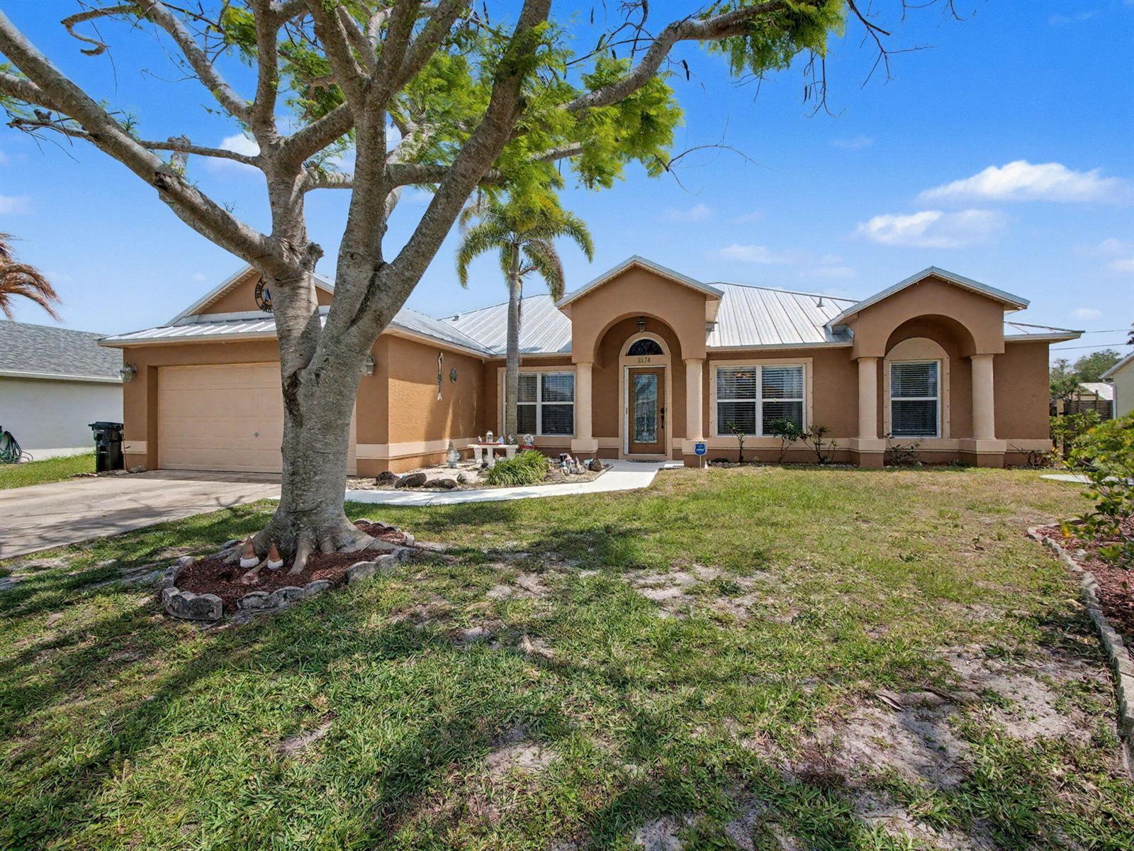 2674 SE Creston Lane, Port St. Lucie FL 34952