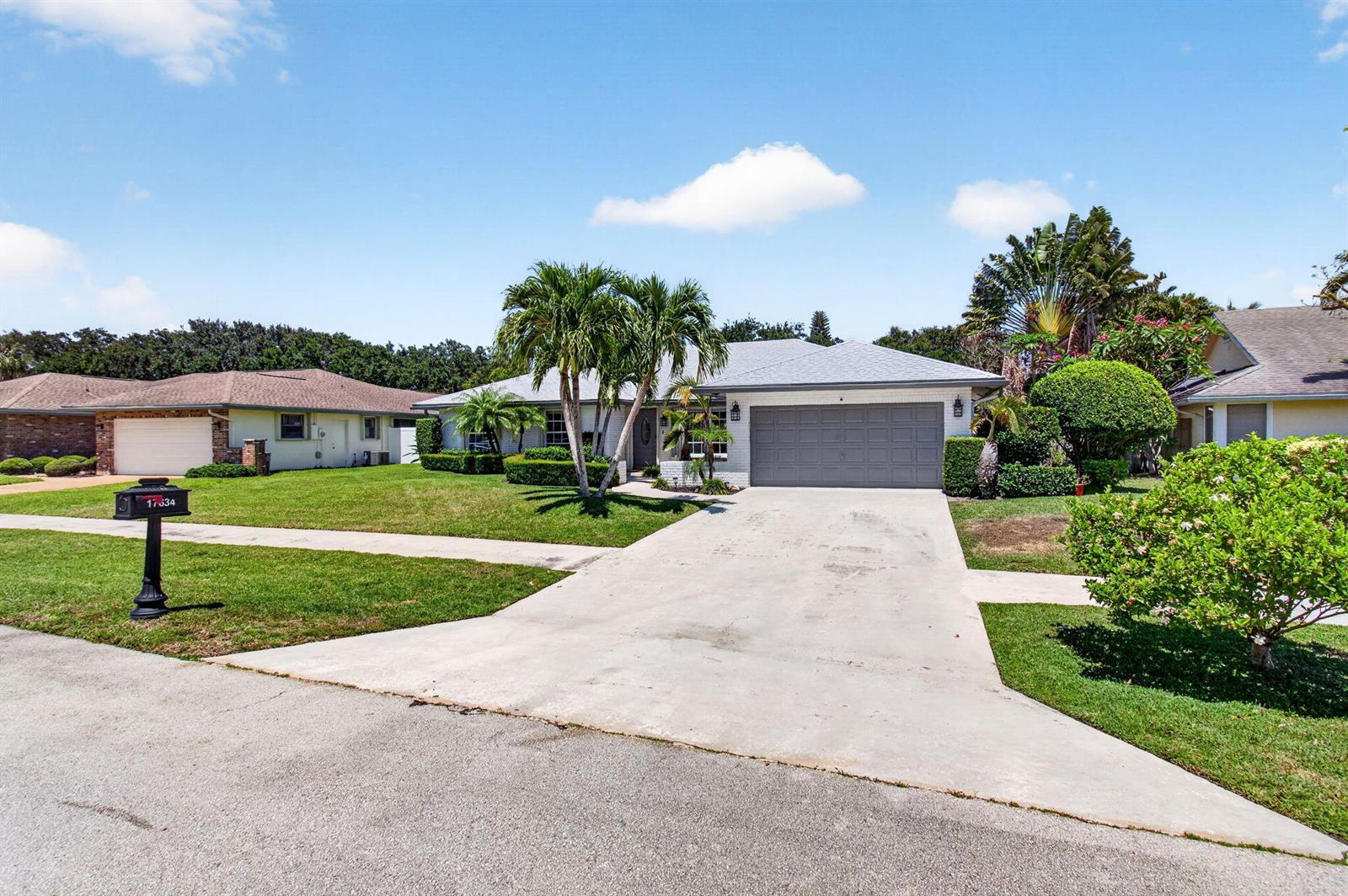 17634 Lake Park Road, Boca Raton FL 33487 photo 3