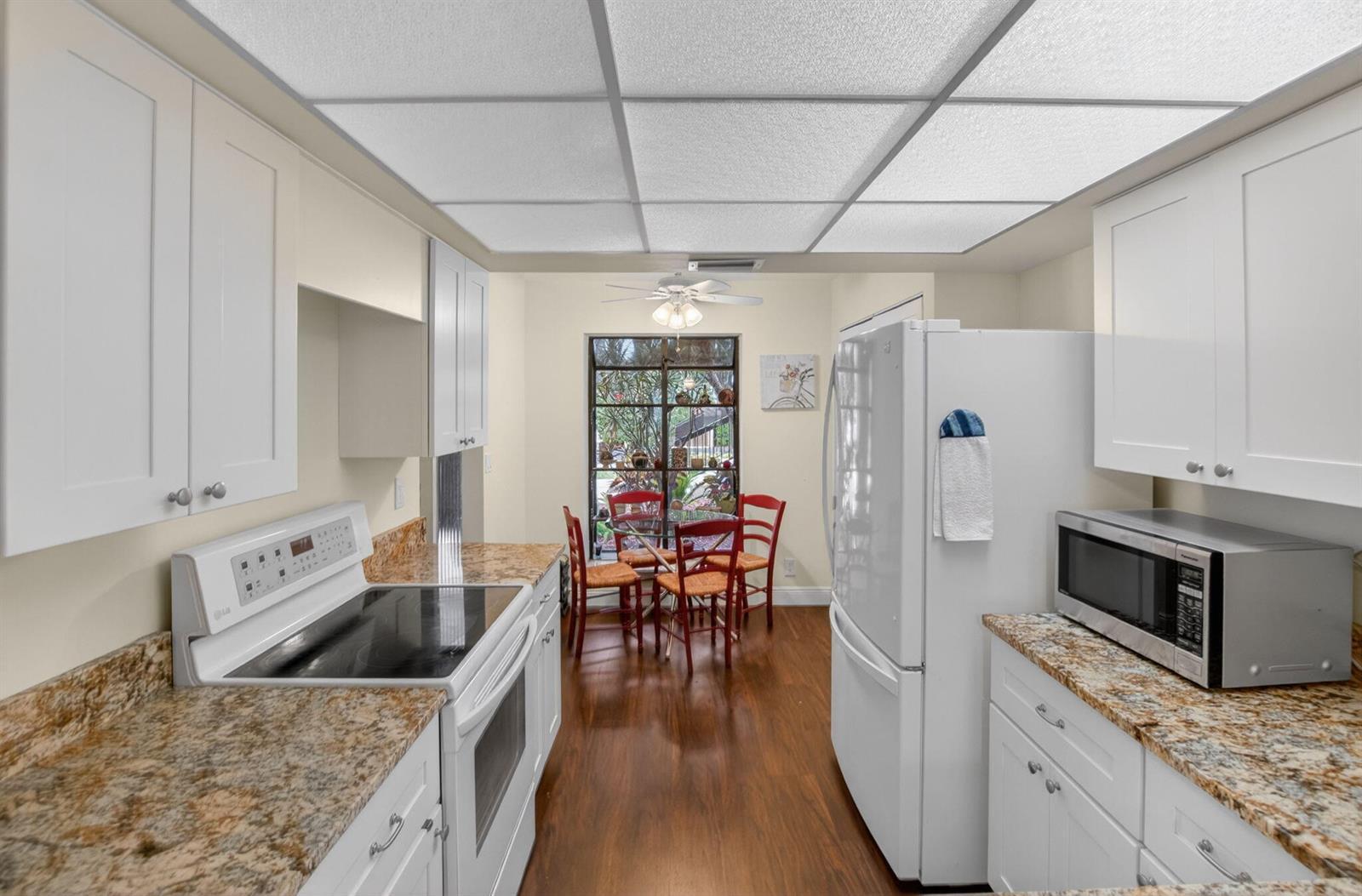 5021 Oakhill Lane # 114, Delray Beach FL 33484 photo 3