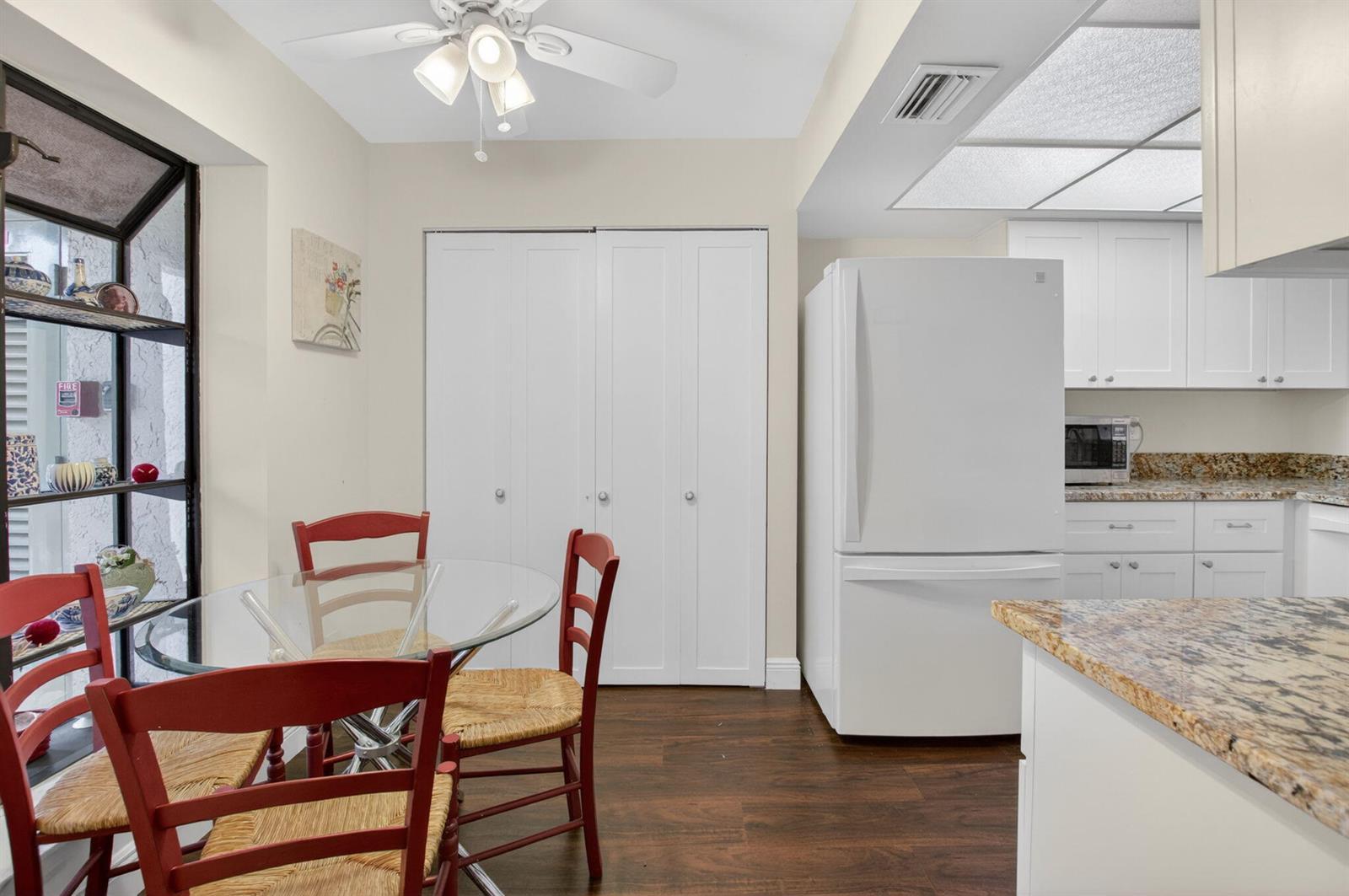 5021 Oakhill Lane # 114, Delray Beach FL 33484 photo 4