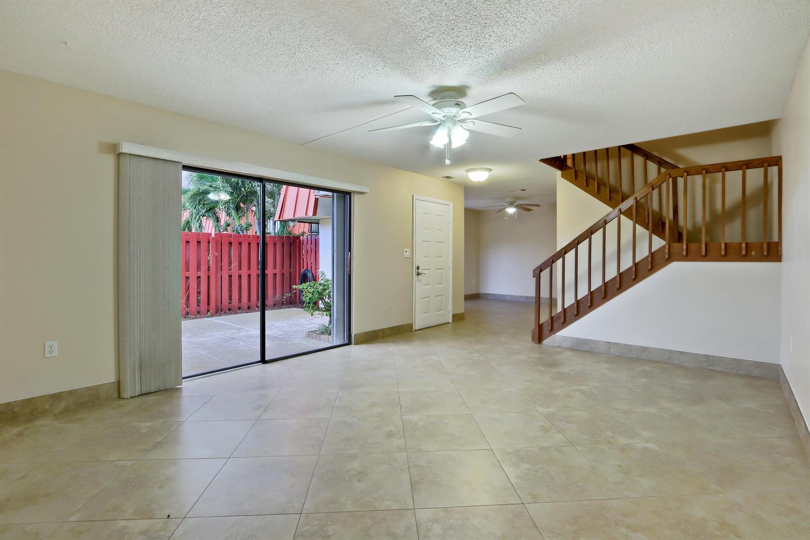 3343 Meridian Way N Unit D, Palm Beach Gardens FL 33410 photo 5