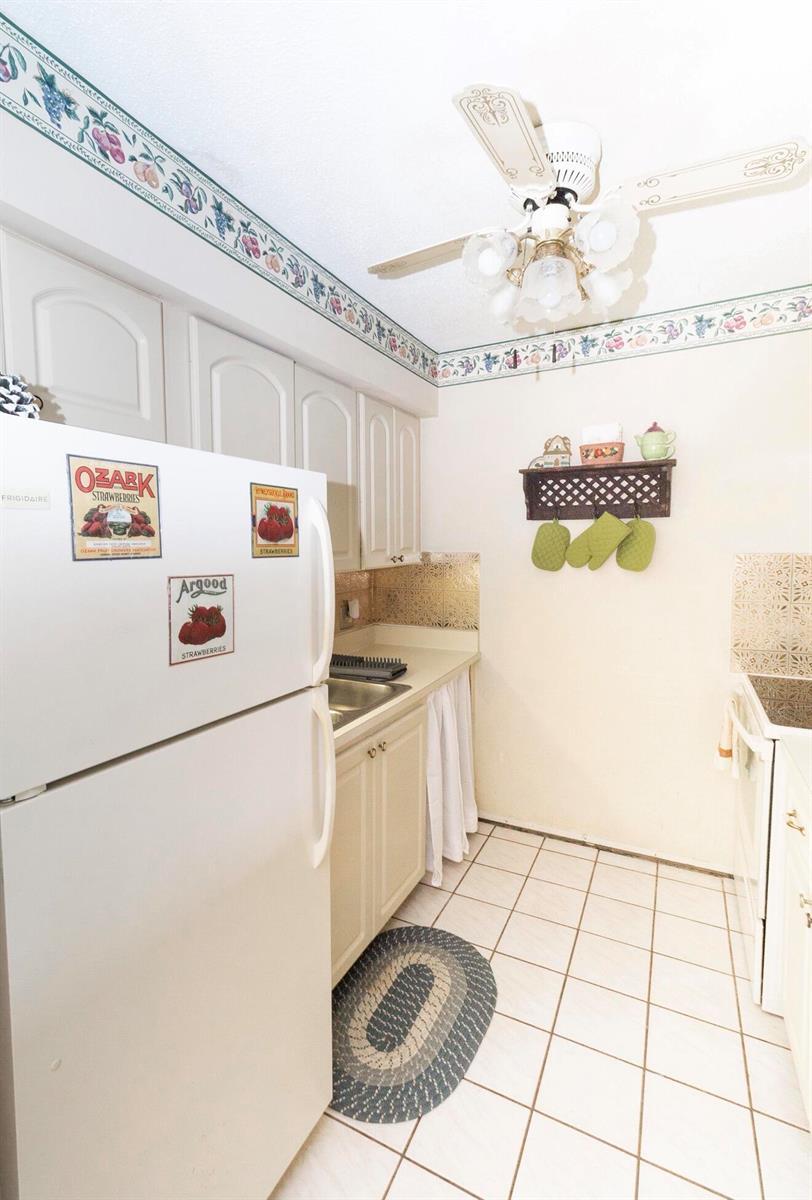 12005 Poinciana Boulevard, Royal Palm Beach FL 33411 photo 2