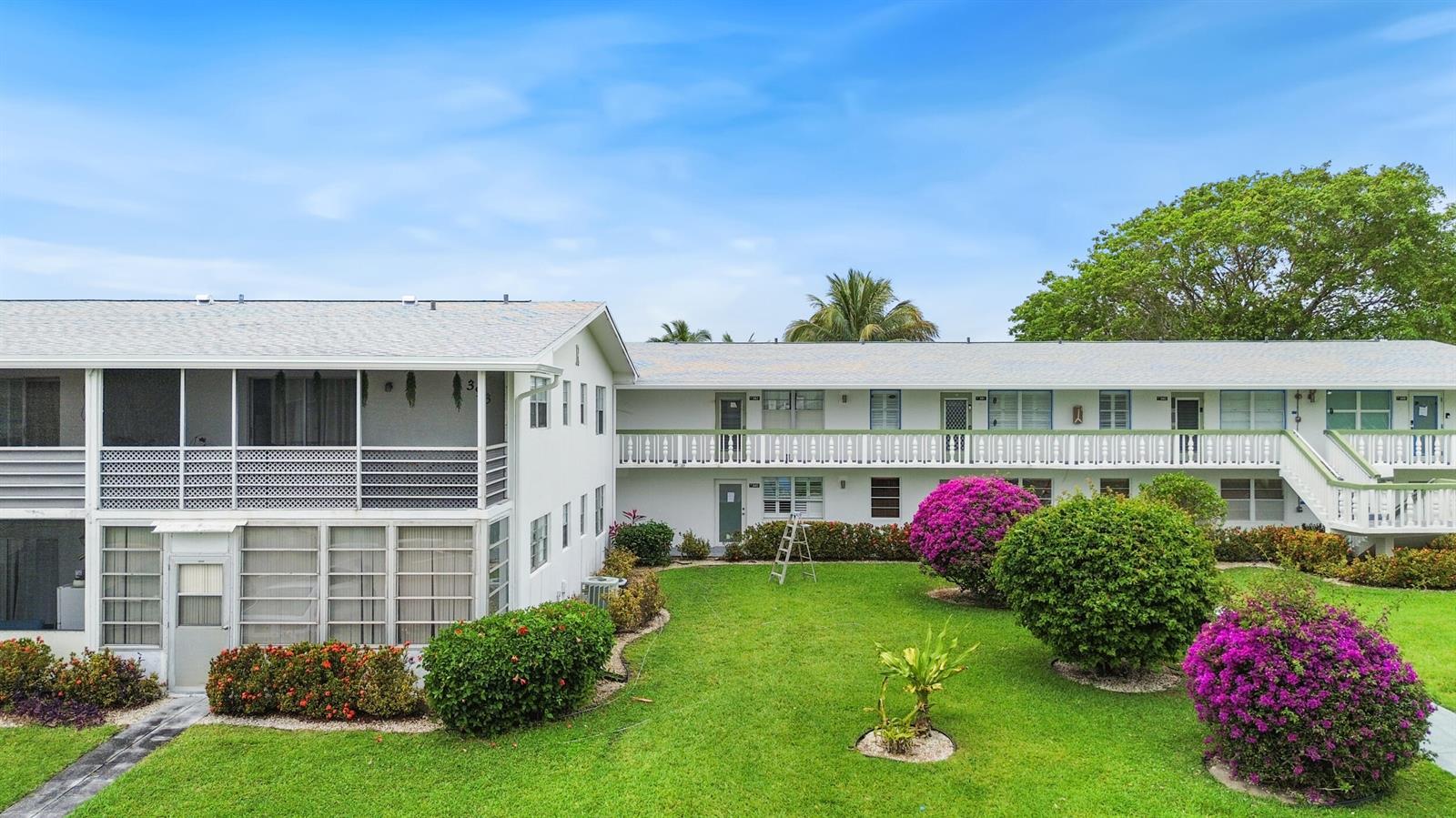 392 Markham R, Deerfield Beach FL 33442