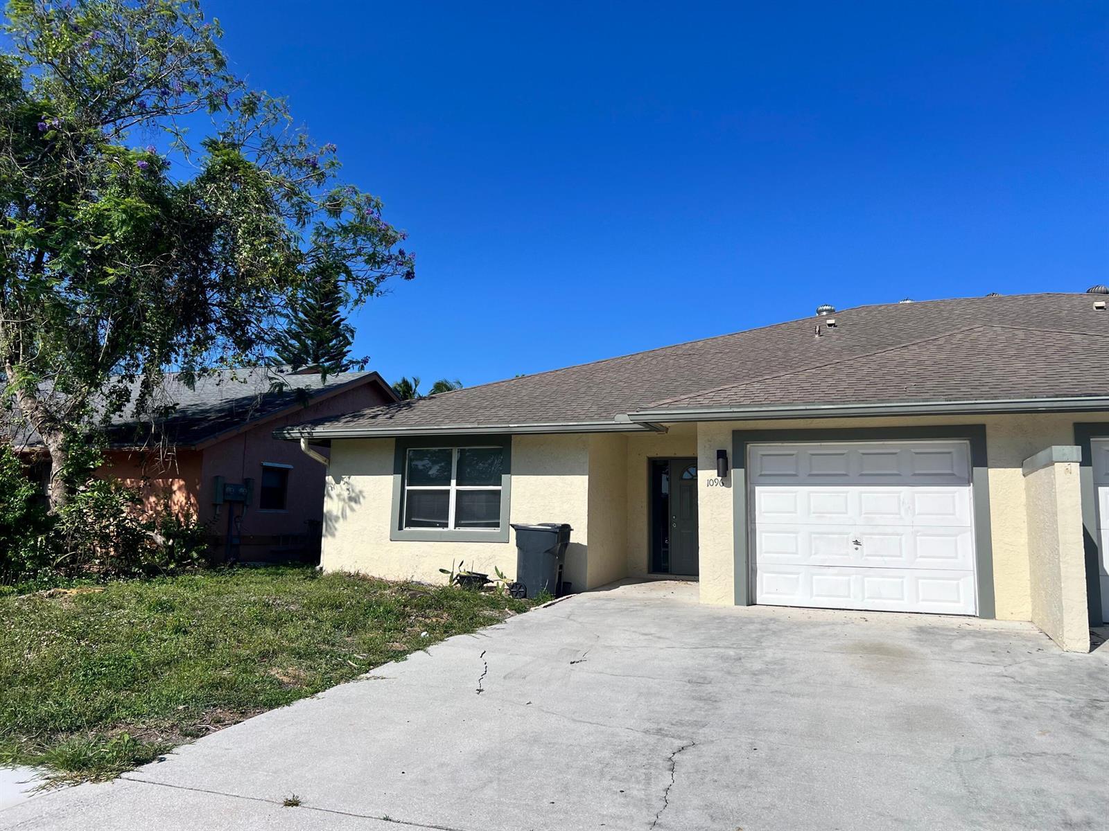 1096 Staghorn Street, Wellington FL 33414