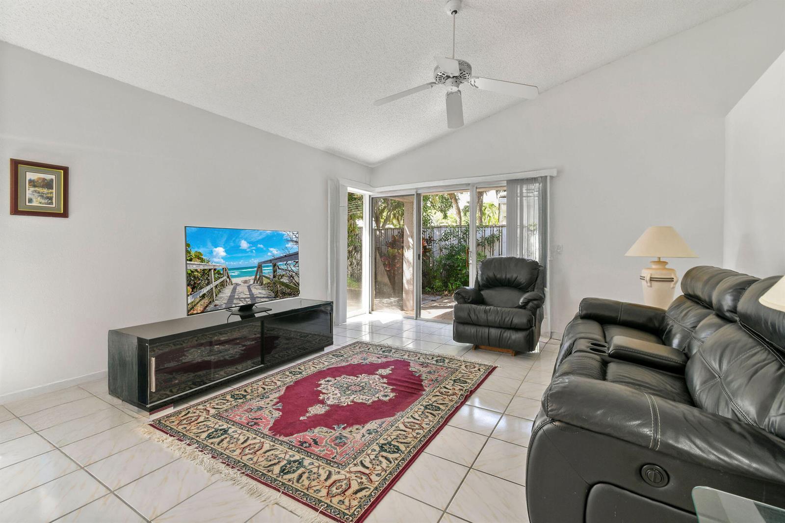 49 Admirals Court, Palm Beach Gardens FL 33418 photo 5