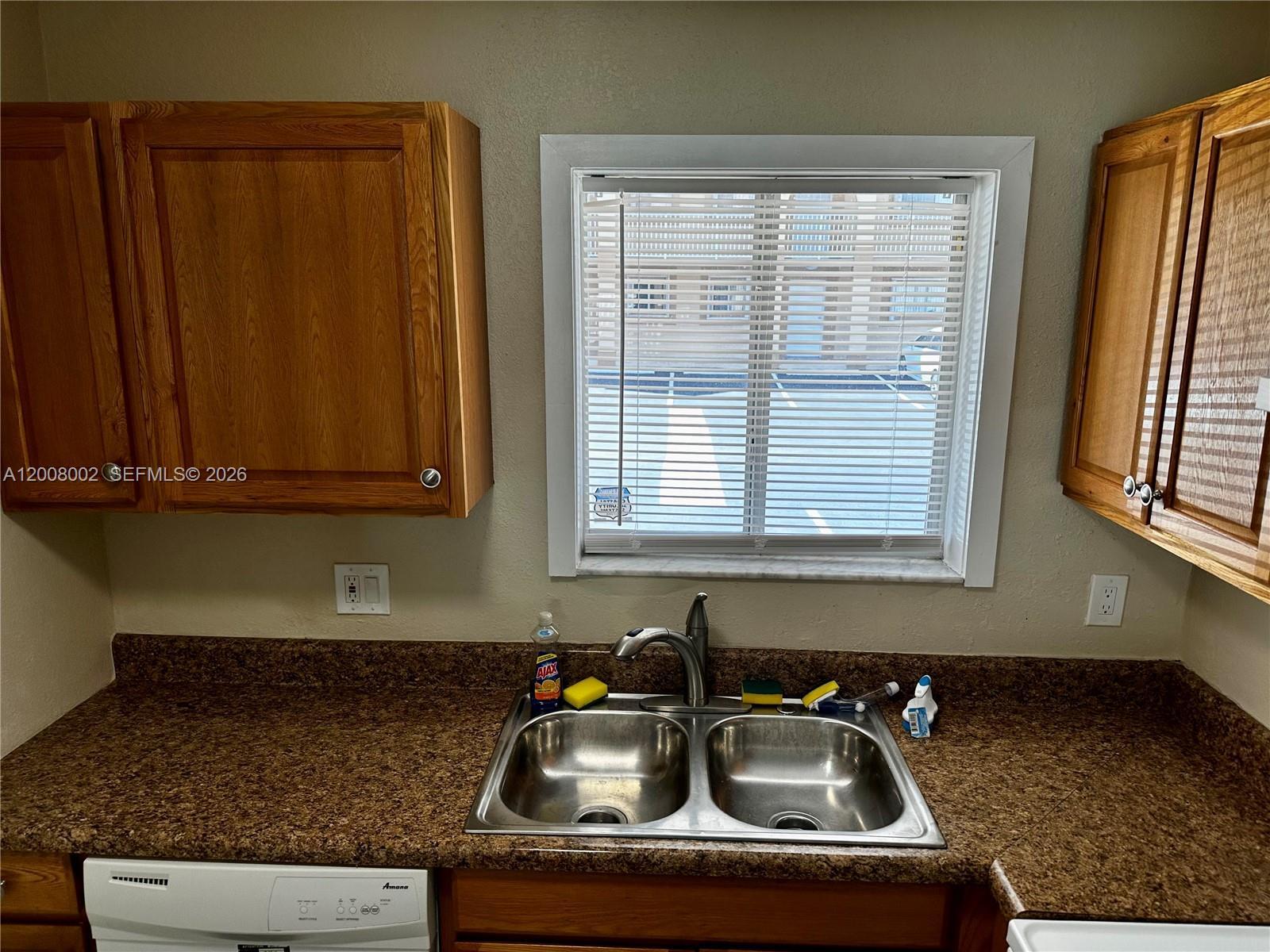 7011 W 29th Ave # 124, Hialeah FL 33018 photo 3