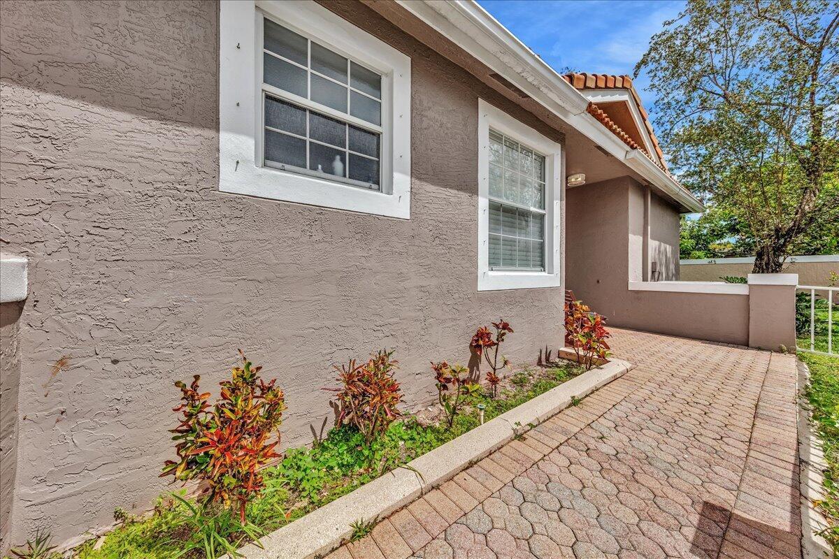 7600 S Aragon Boulevard # 3, Sunrise FL 33322 photo 5