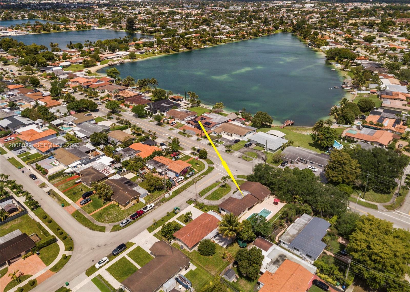 11335 NW 59th Ct, Hialeah FL 33012 photo 3