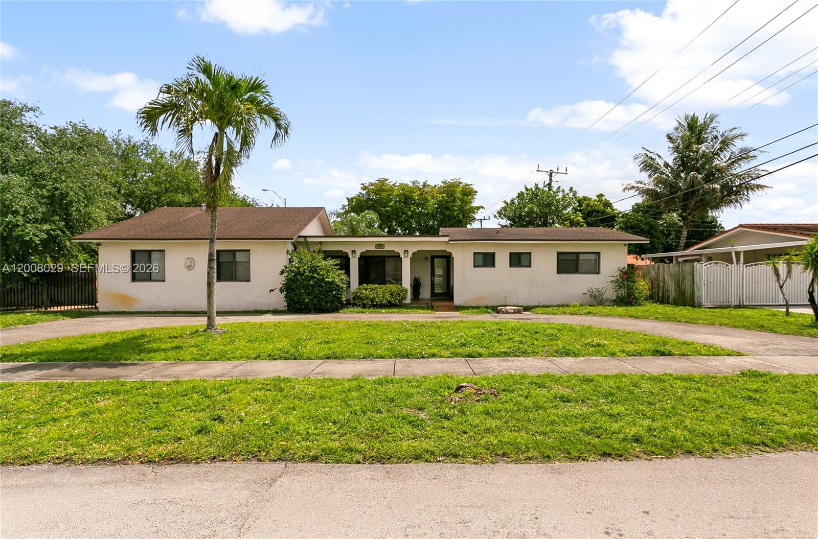 11335 NW 59th Ct, Hialeah FL 33012 photo 4