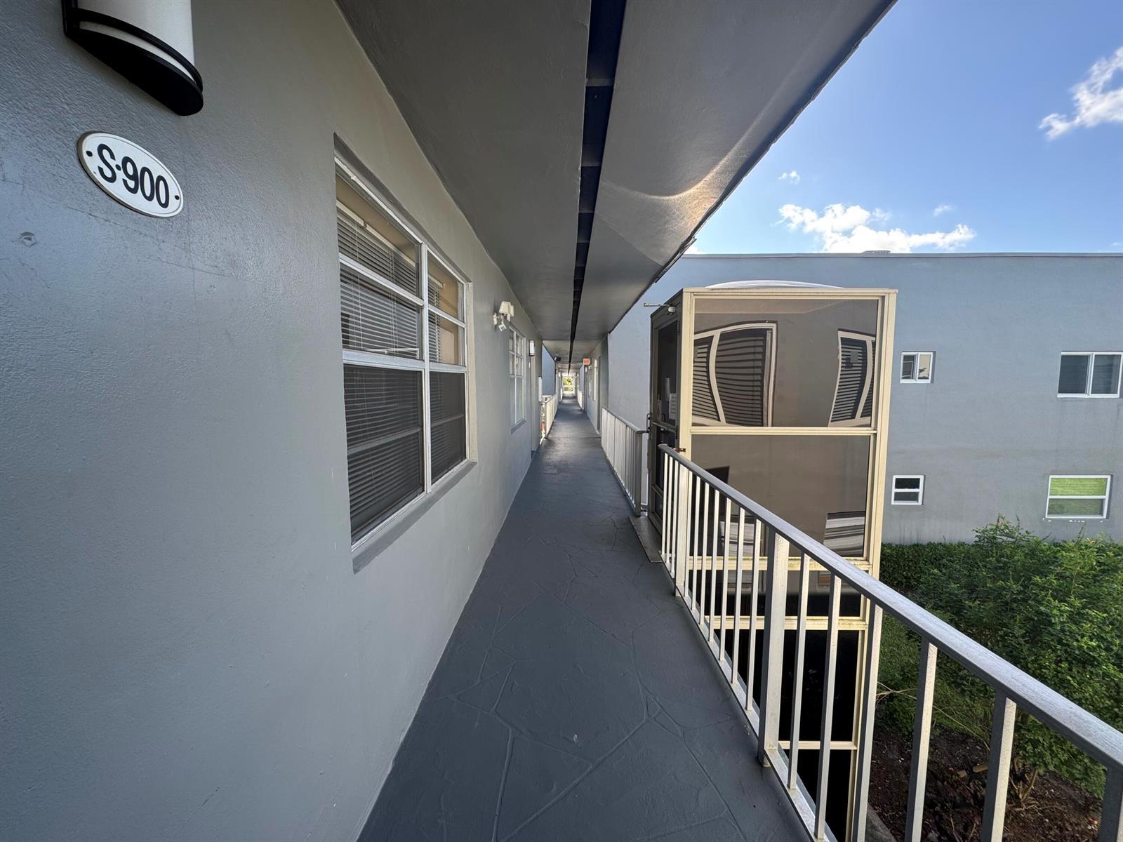 900 S Normandy Lane, Delray Beach FL 33484
