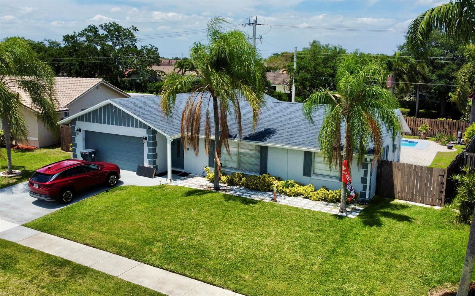 1381 Wyndcliff, Wellington FL 33414 photo 2