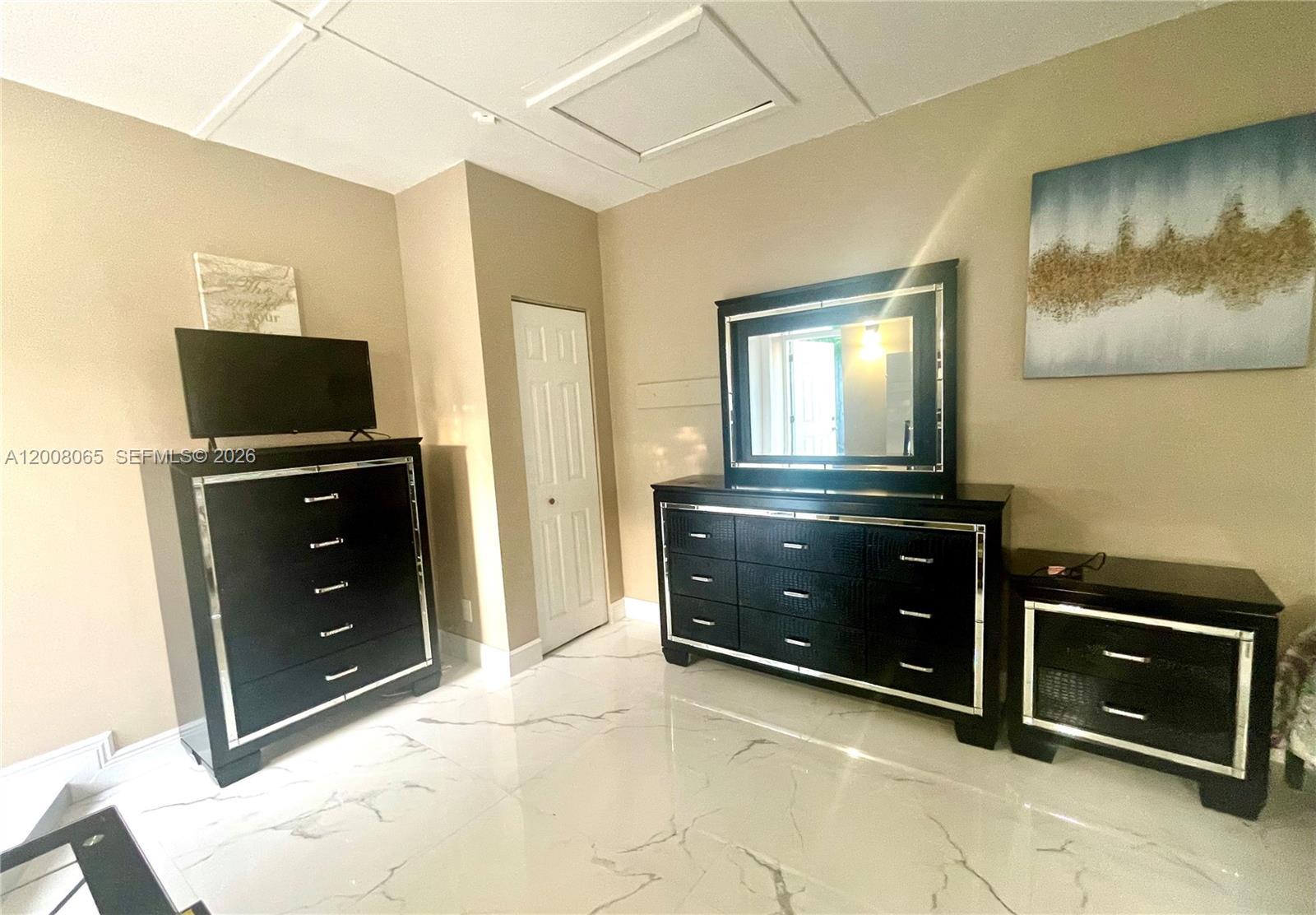 1537 NE 30th Ct # 0, Pompano Beach FL 33064 photo 3