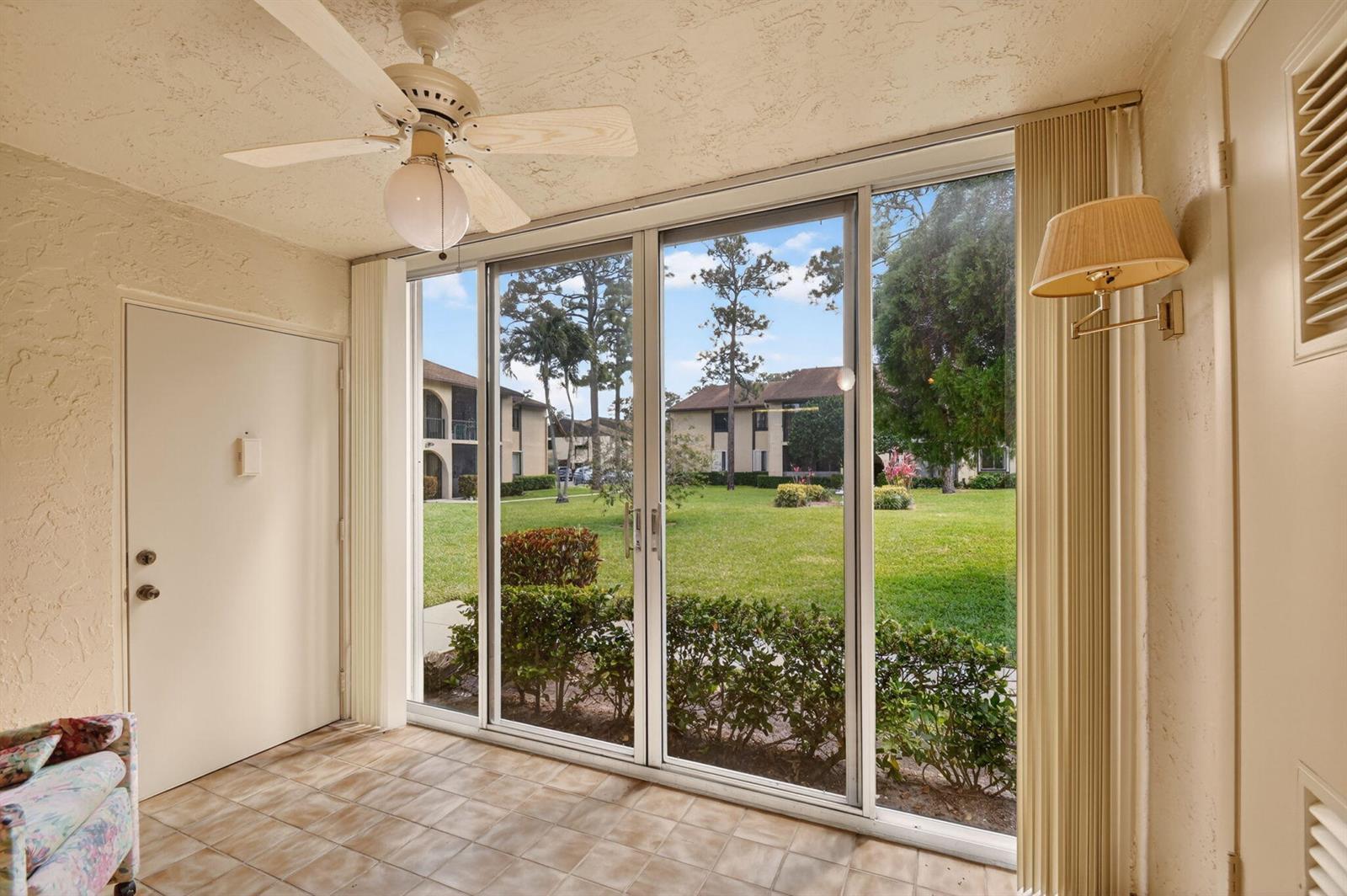 228 Pine Hov Circle # 1, FL 33463