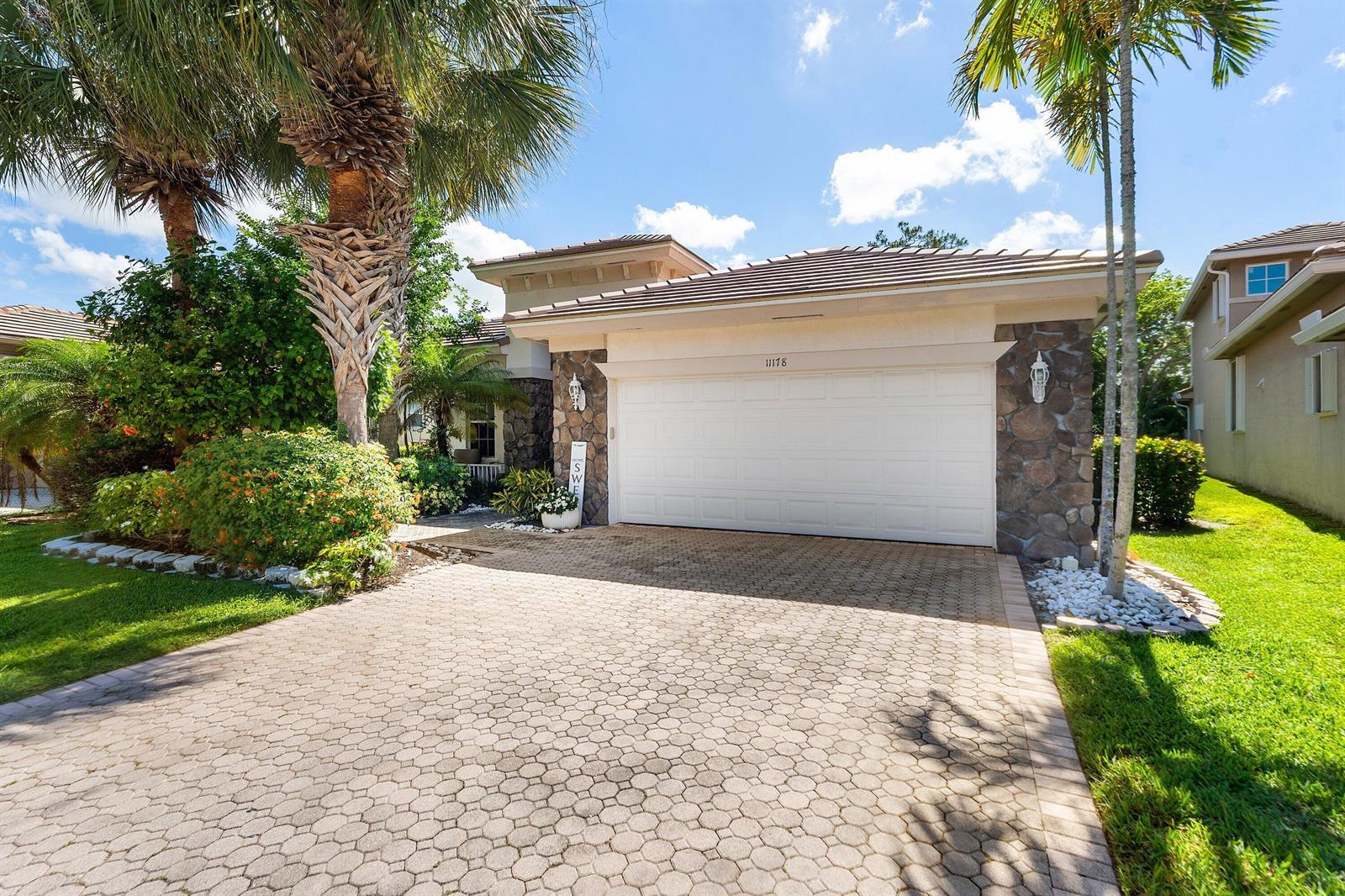11178 Osprey Lake Lane, Palm Beach Gardens FL 33412 photo 2