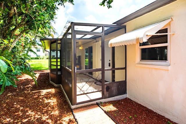 5430 Mirror Lakes Boulevard, Boynton Beach FL 33472 photo 5