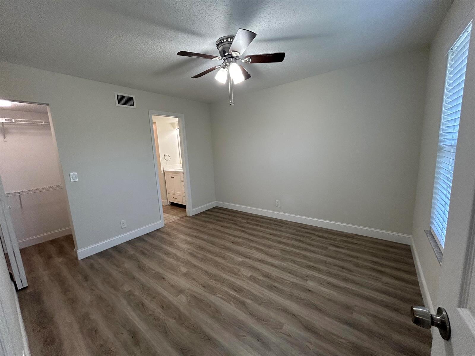 21906 Lake Forest Circle, Boca Raton FL 33433 photo 4