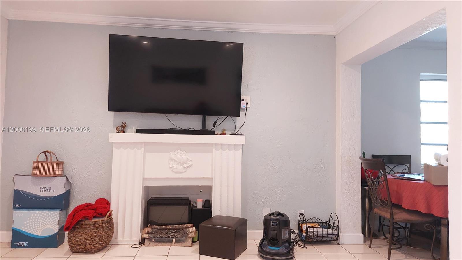 3087 SW 5th St, Miami FL 33135 photo 5