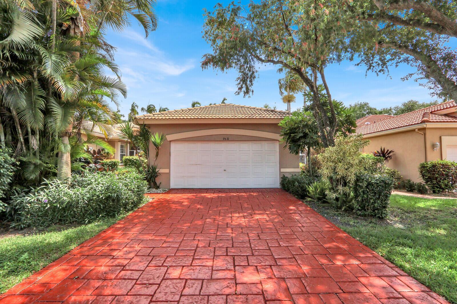 9531 Crescent View Drive N, Boynton Beach FL 33437