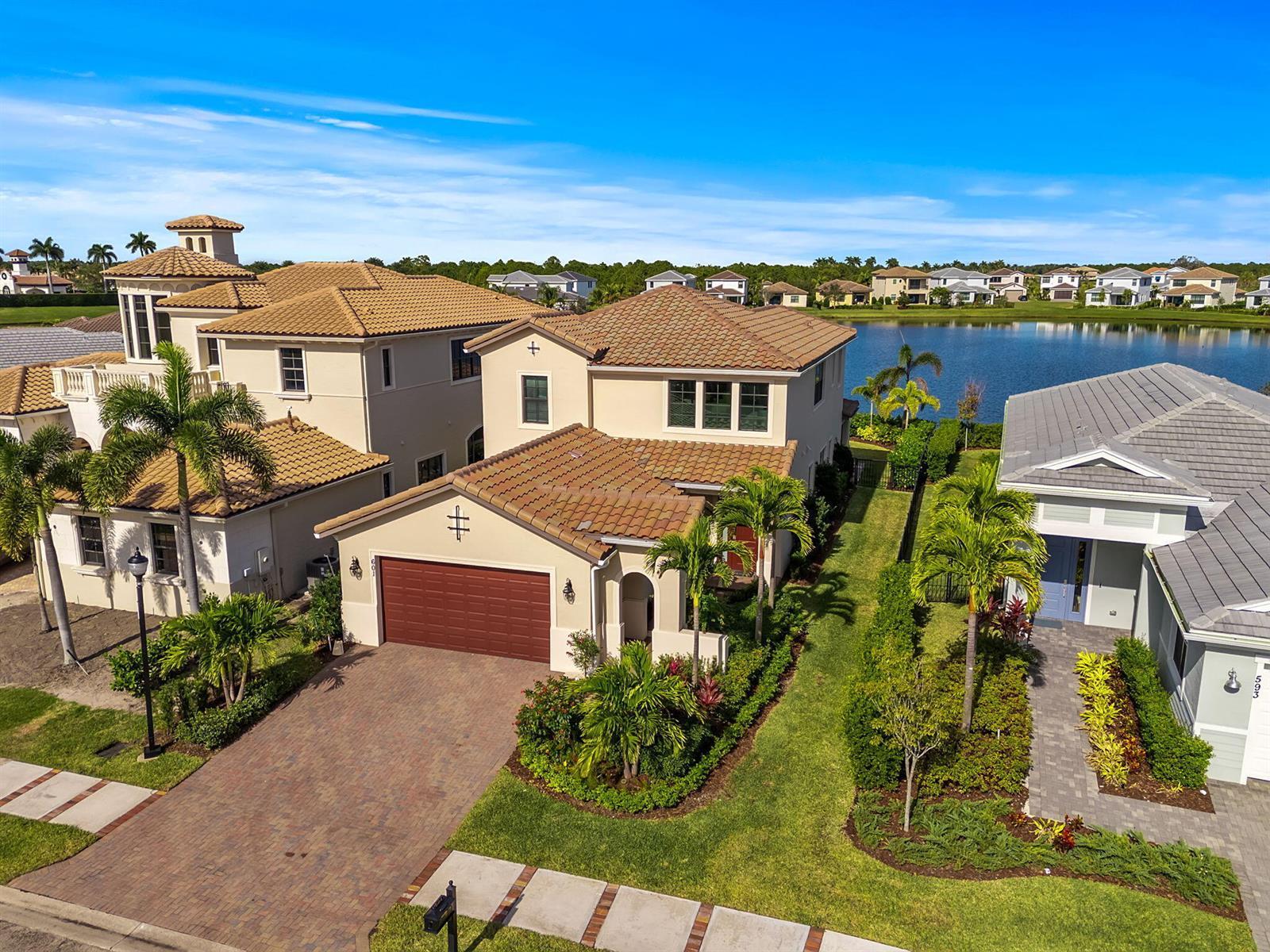 601 SE Fascino Circle, Port St. Lucie FL 34984