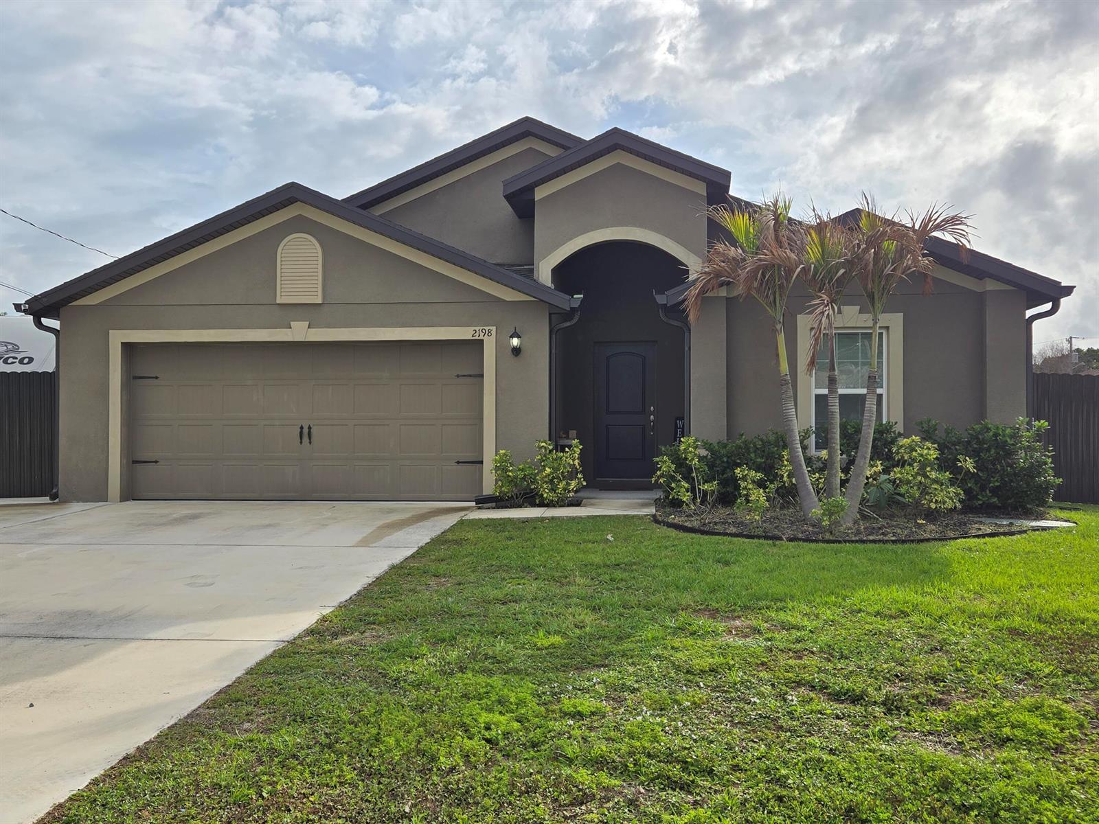 2198 SW Algiers Street, Port St. Lucie FL 34953 photo 2