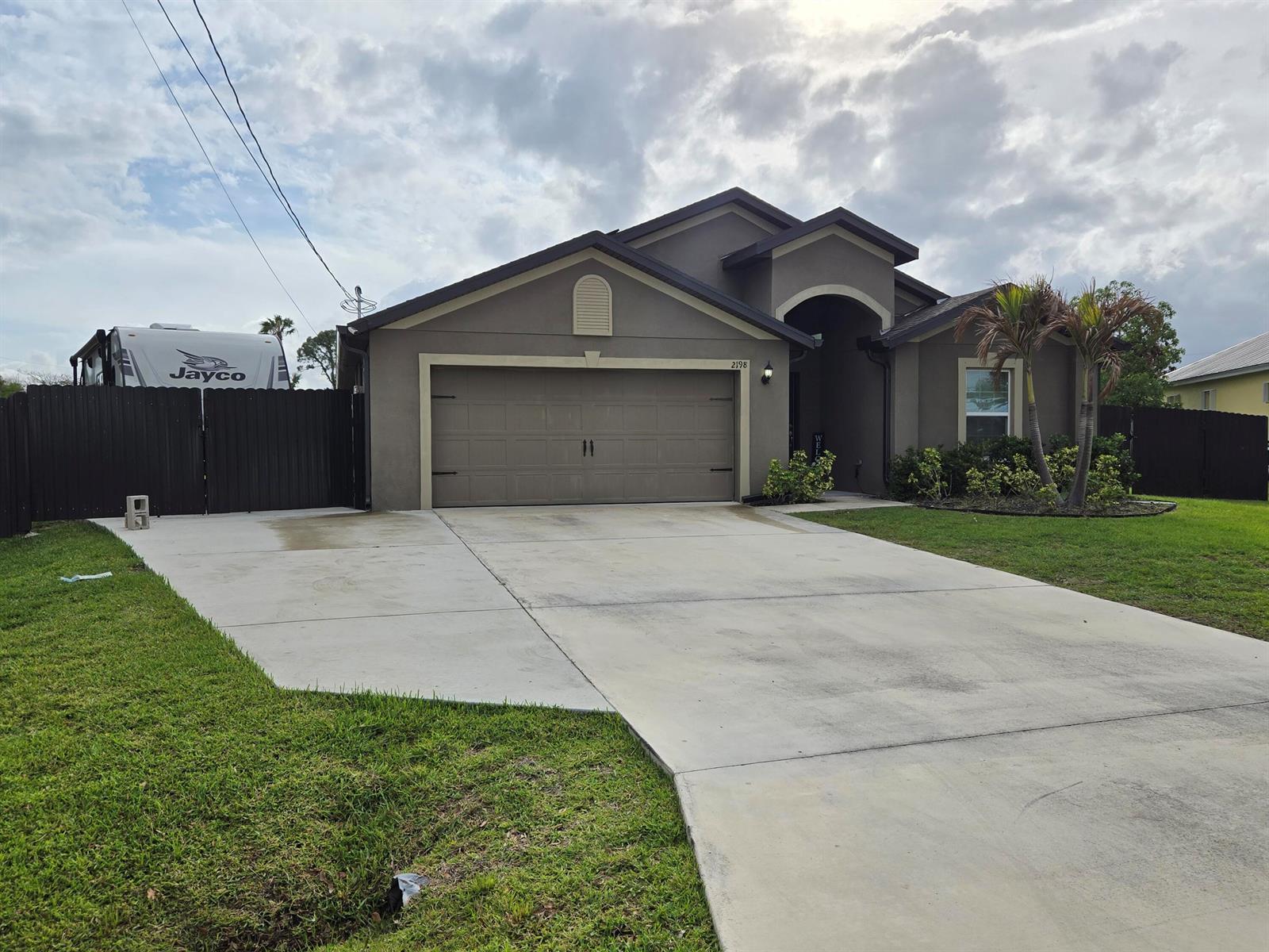 2198 SW Algiers Street, Port St. Lucie FL 34953 photo 5