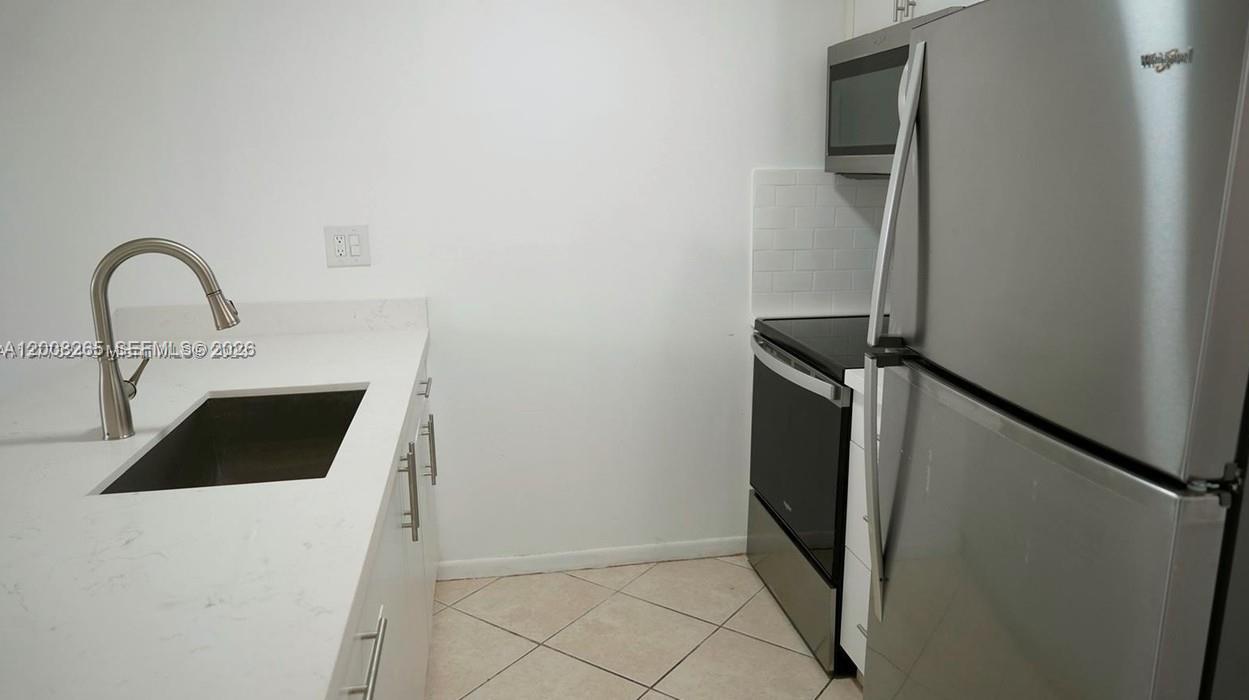 2771 Riverside Dr # A, Coral Springs FL 33065 photo 3
